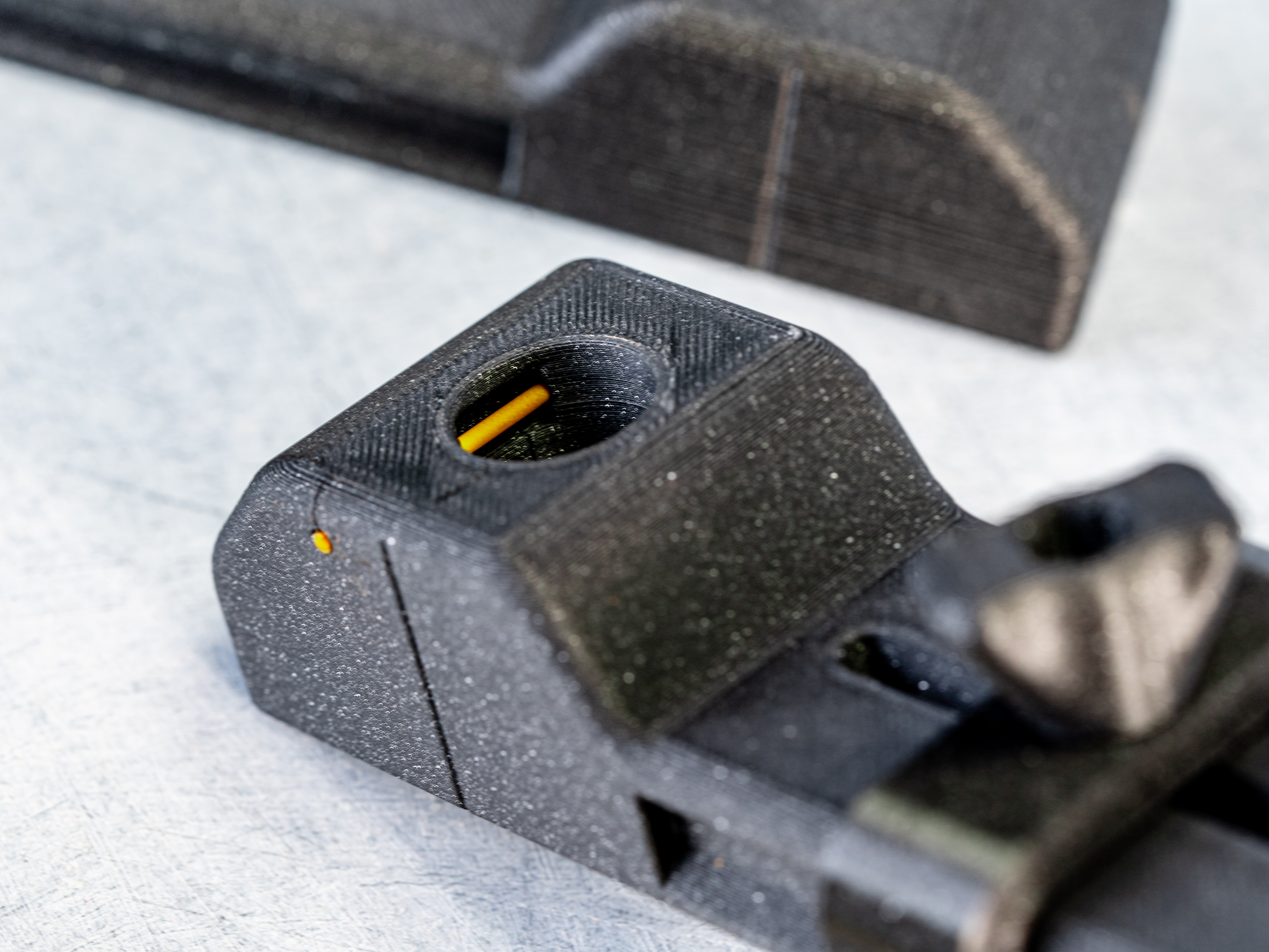 Adjustable Drill guide with stop and replaceable guide elements — thumbnail 5