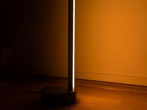 Pole light (Philips Hue inspired)