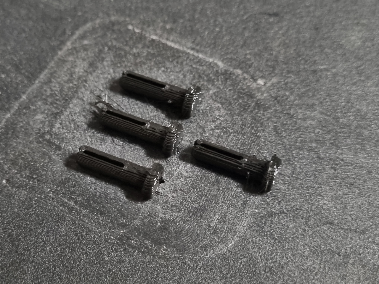 Push pins for mounting eg. Half squash ball feet on Anycubic Kossel plus