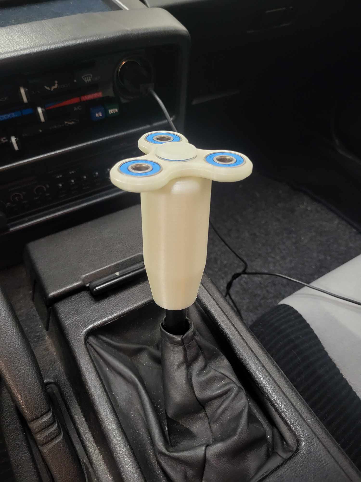 Fidget spinner shiftknob (M12x1.25, M10x1.25)