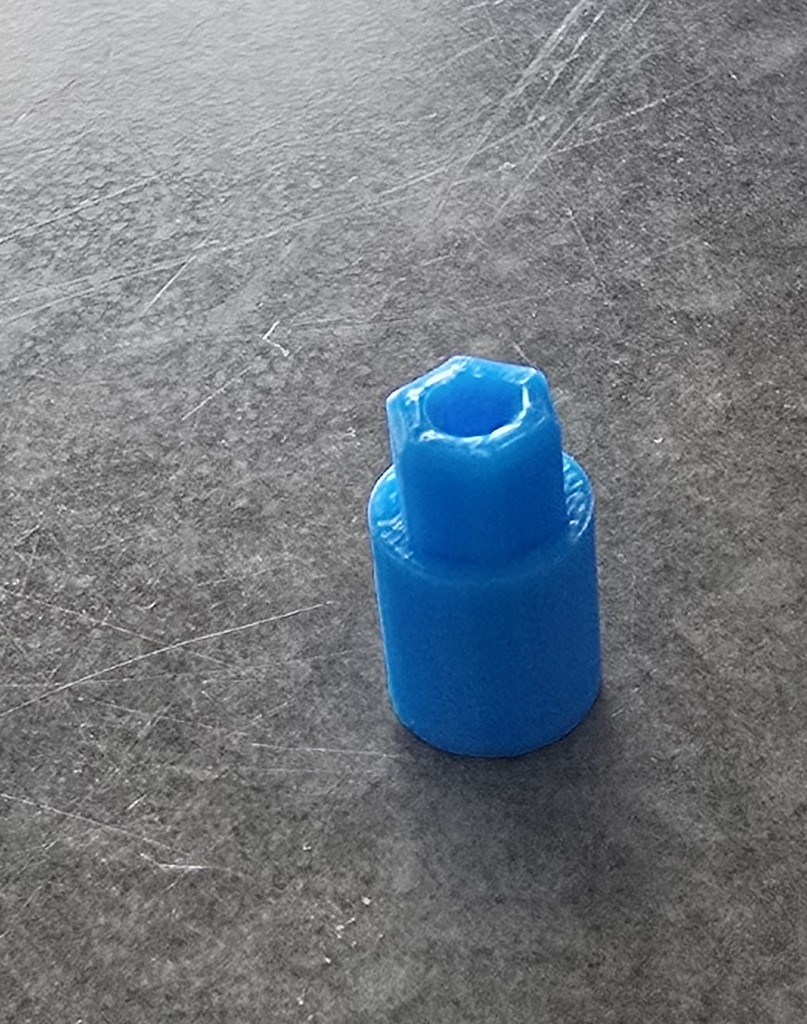 Roomba s9 Corner Brush Fitting