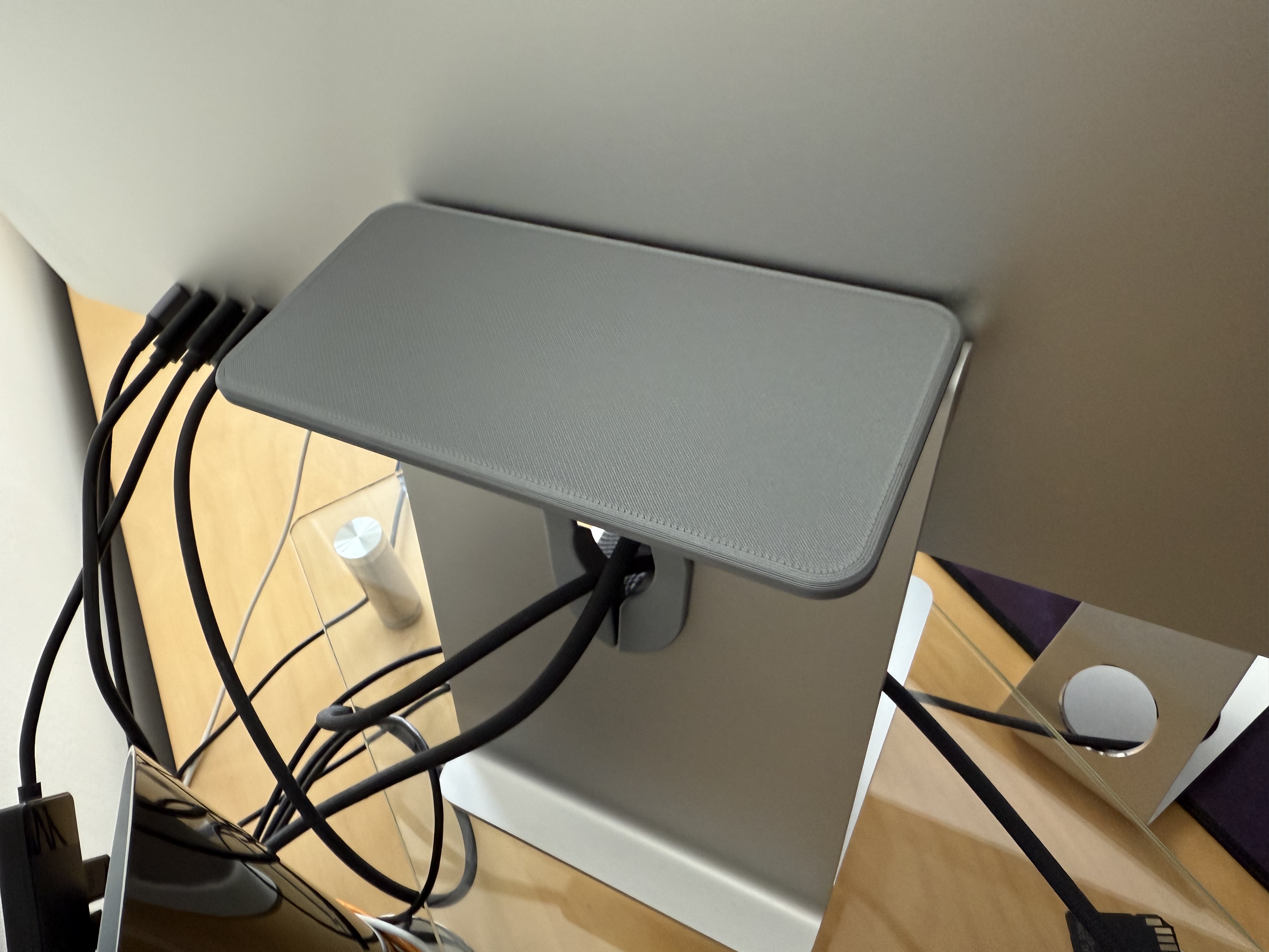 Apple Studio Display Shelf - Designed for the studio display not the original Apple iMacs