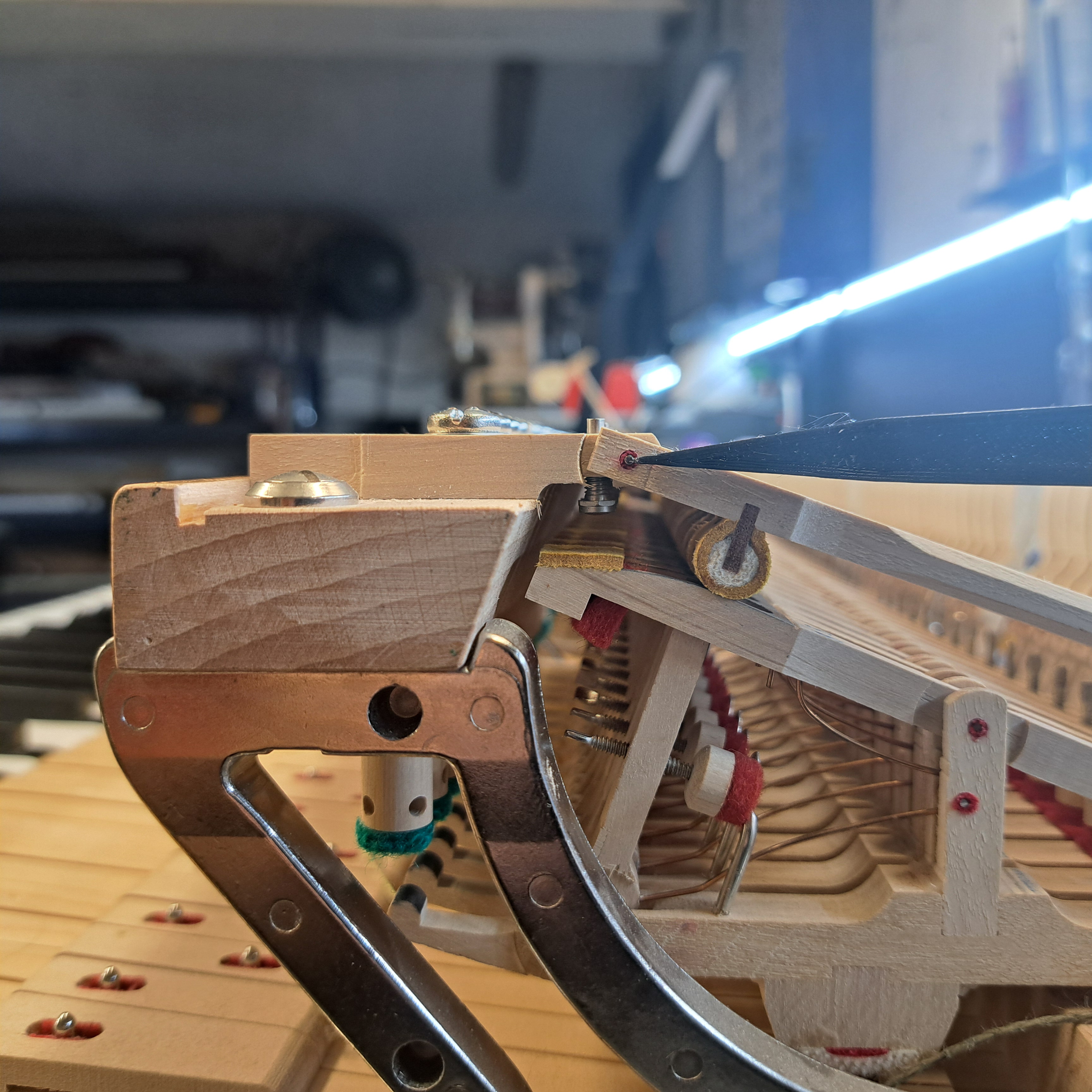 Action geometry gauge — thumbnail 2