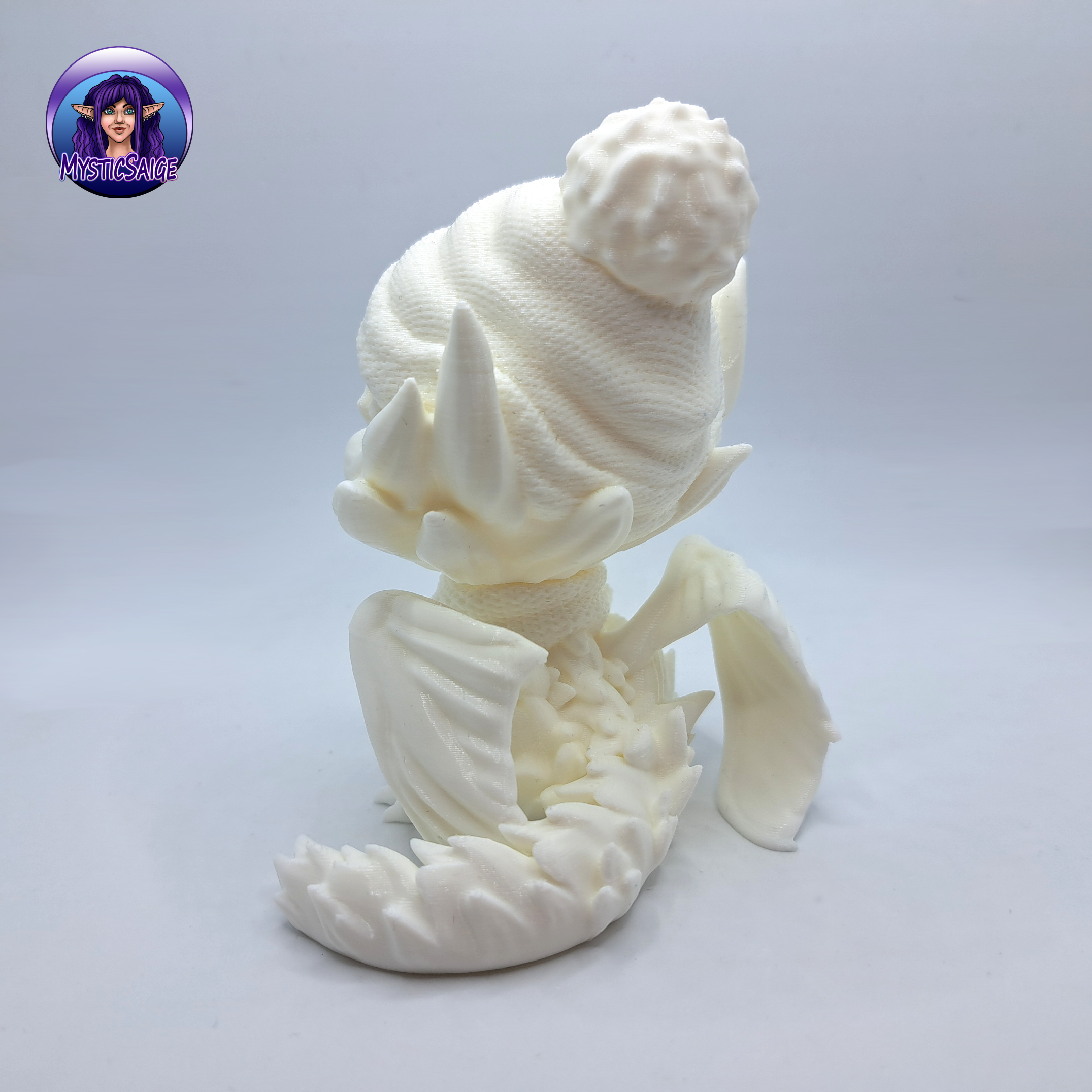 Winter Dragon Hatchling — miniatura 6