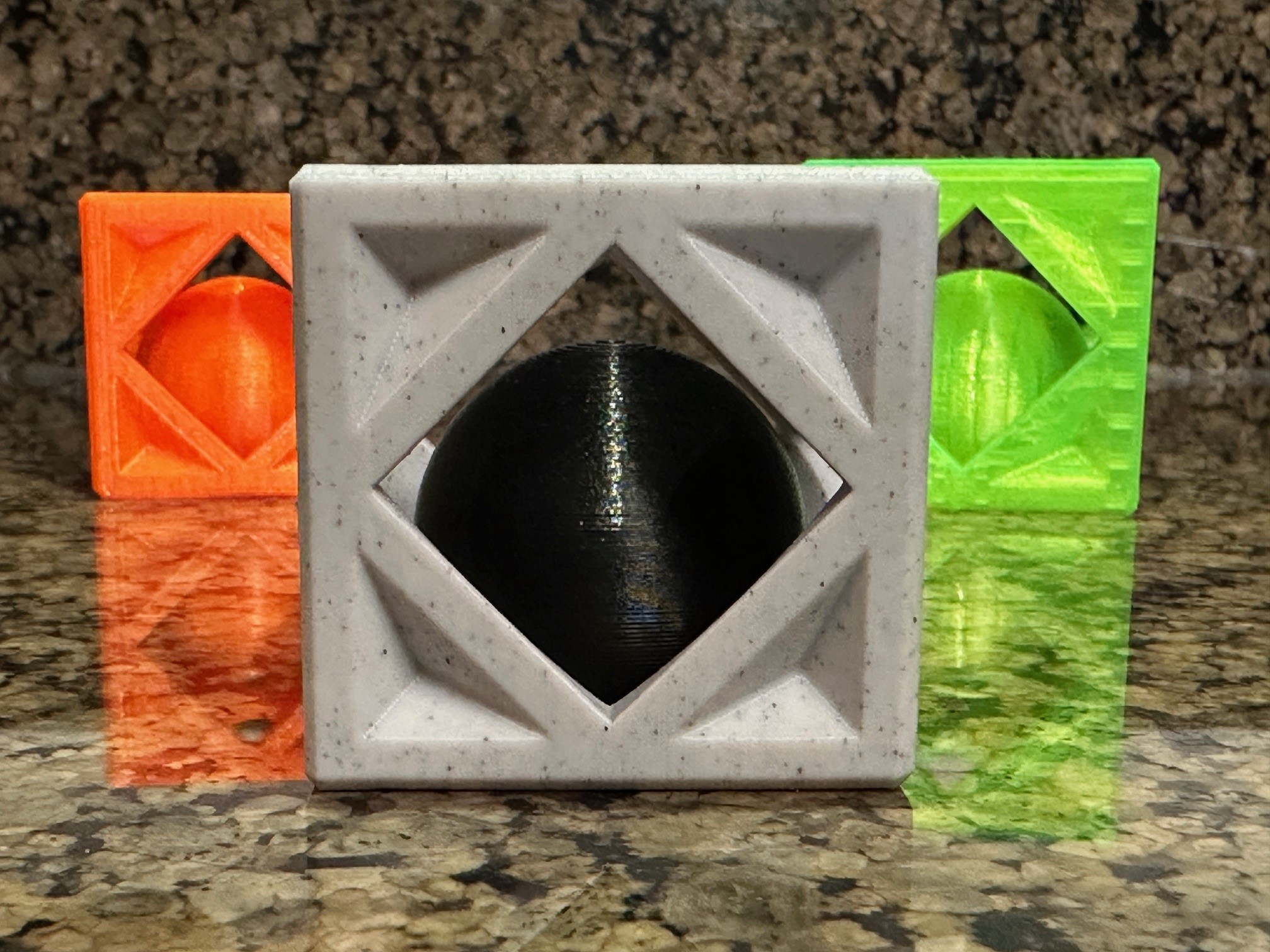 The Impossible Cube (Support Free and Print-In-Place)
