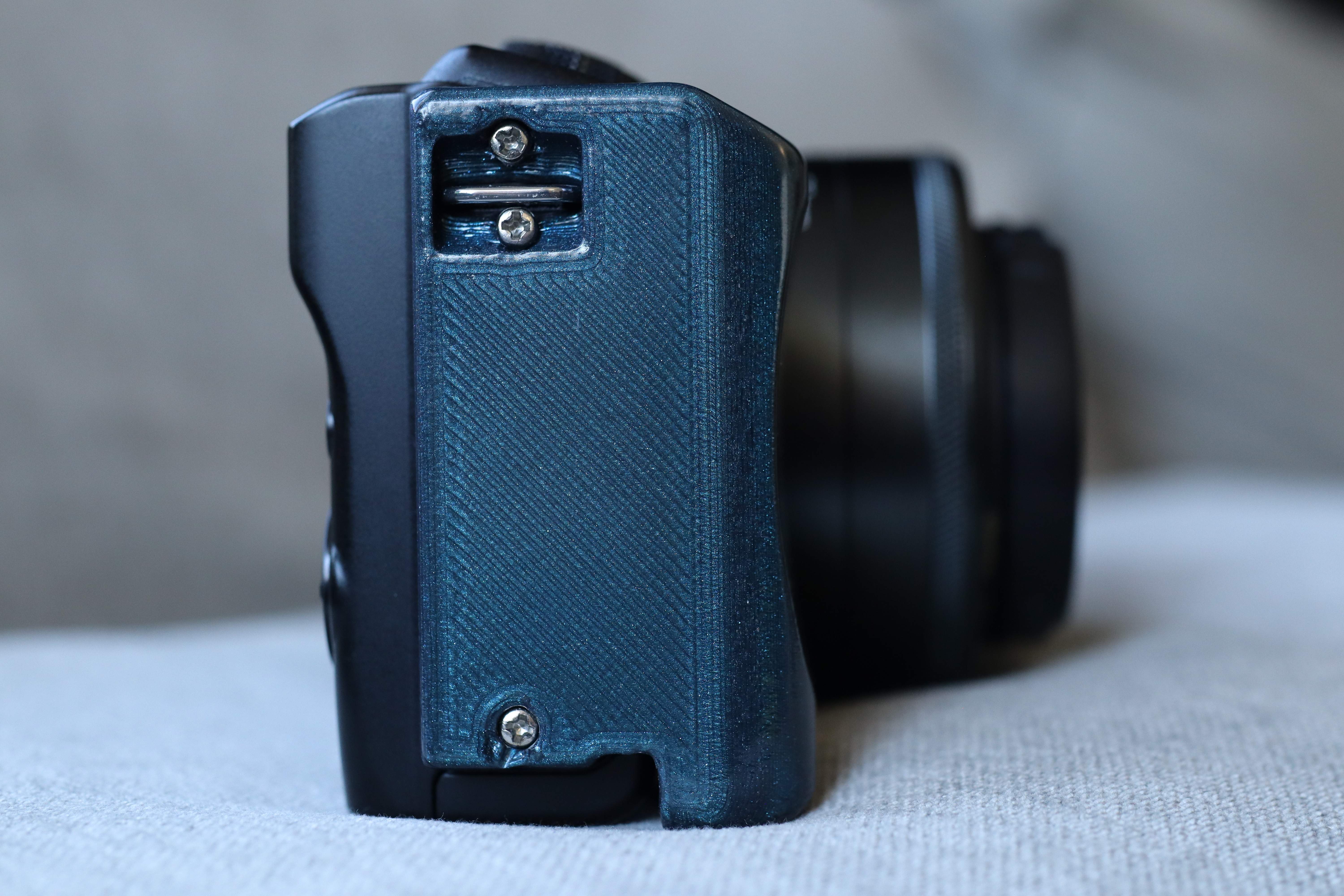 Canon EOS M200 Side Grip — miniatura 3