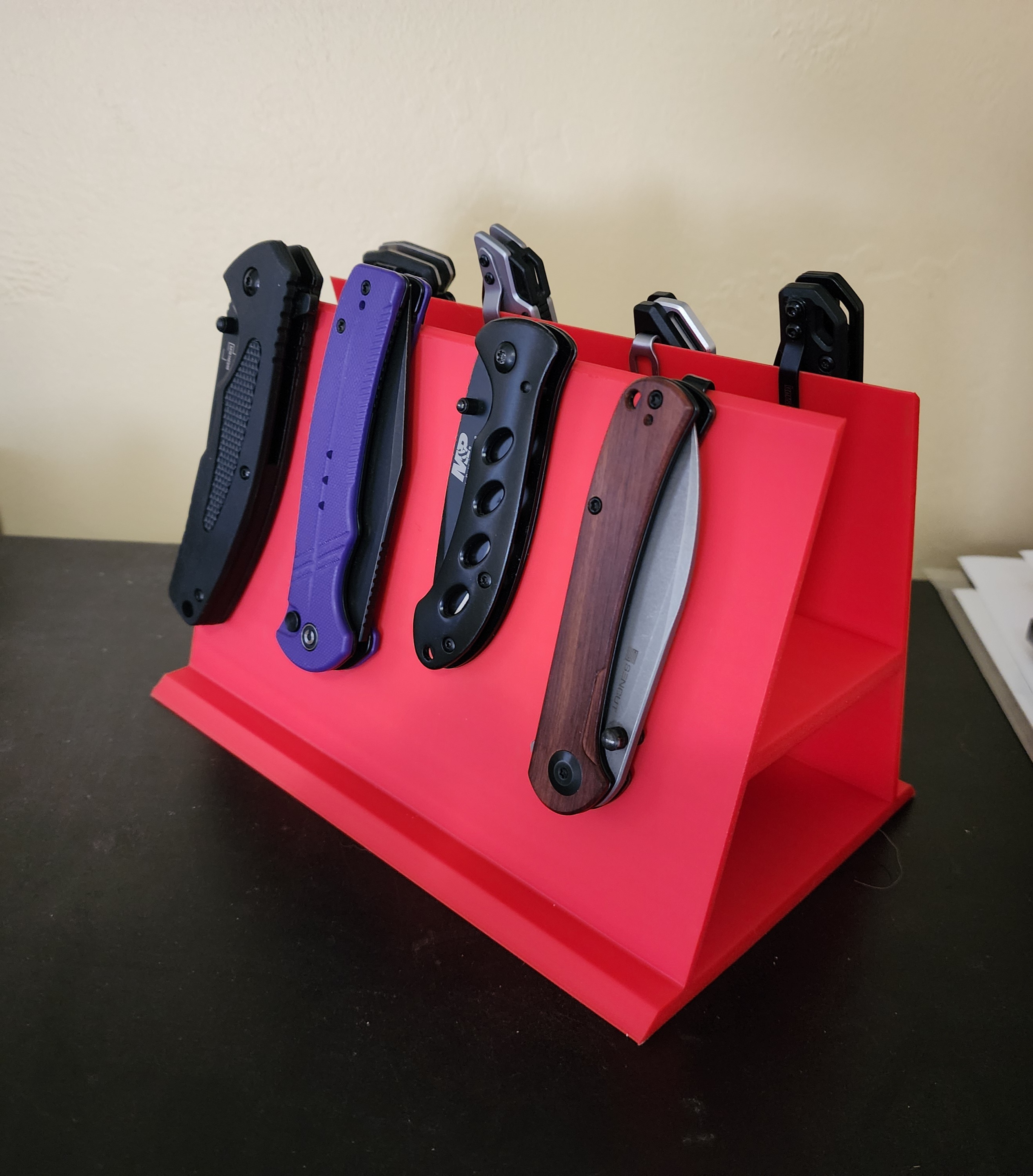 A Frame Pocket KnifeDisplay