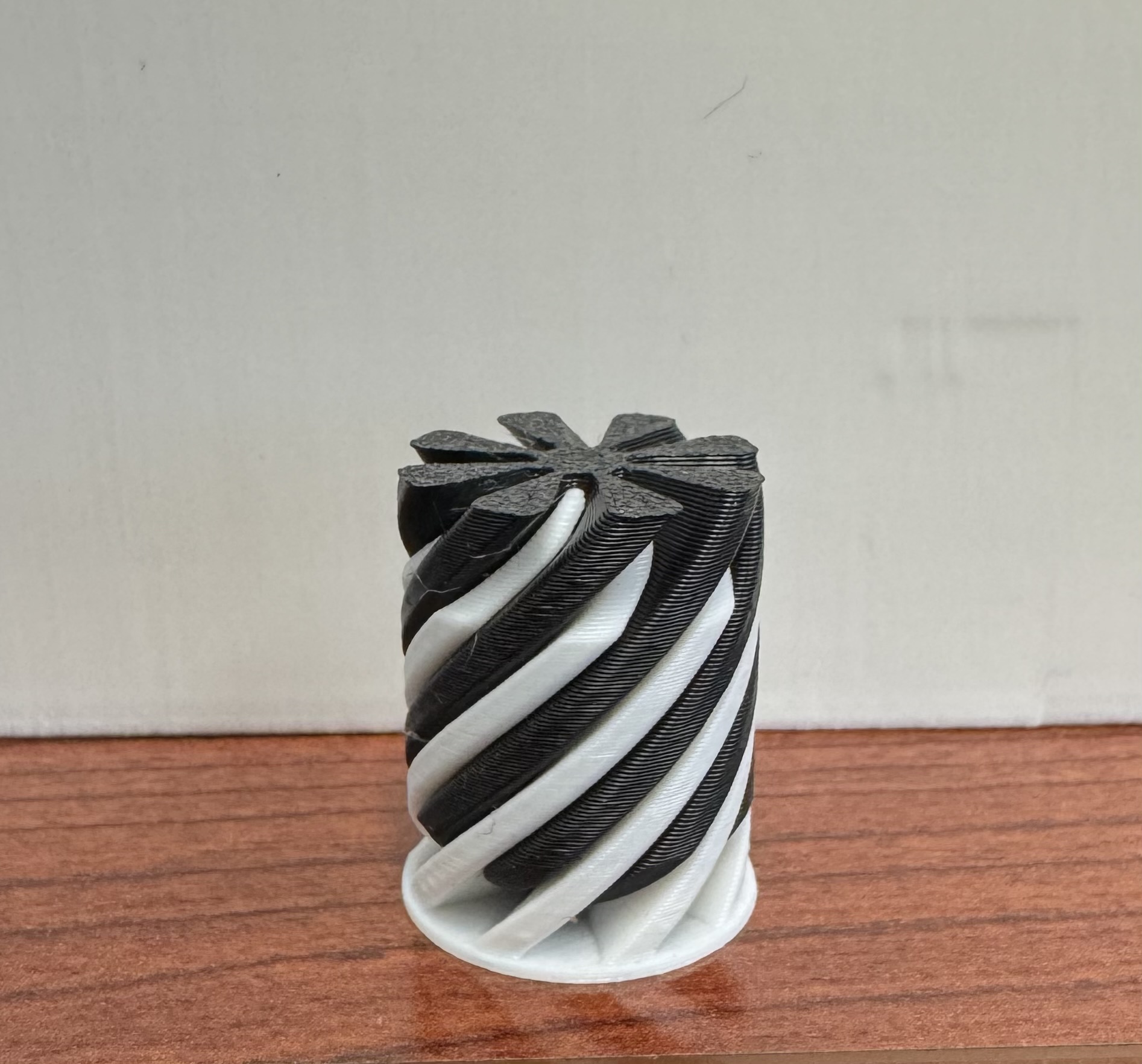 Miniatura 2 do modelo 3D Spiral Fidget