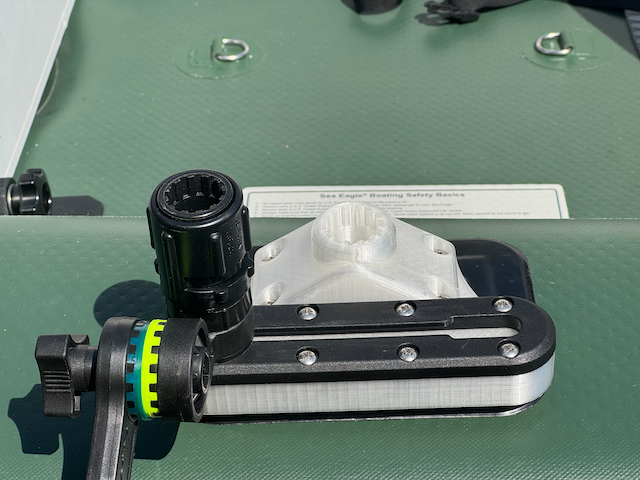 Scotty Mount Base with Scotty 141 Gearhead Track