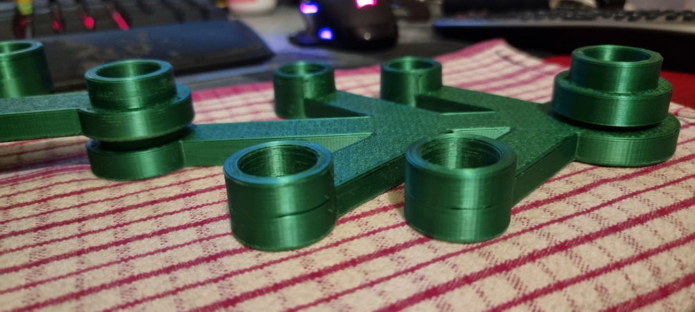 Lego Wreath, tweaked internal diameters