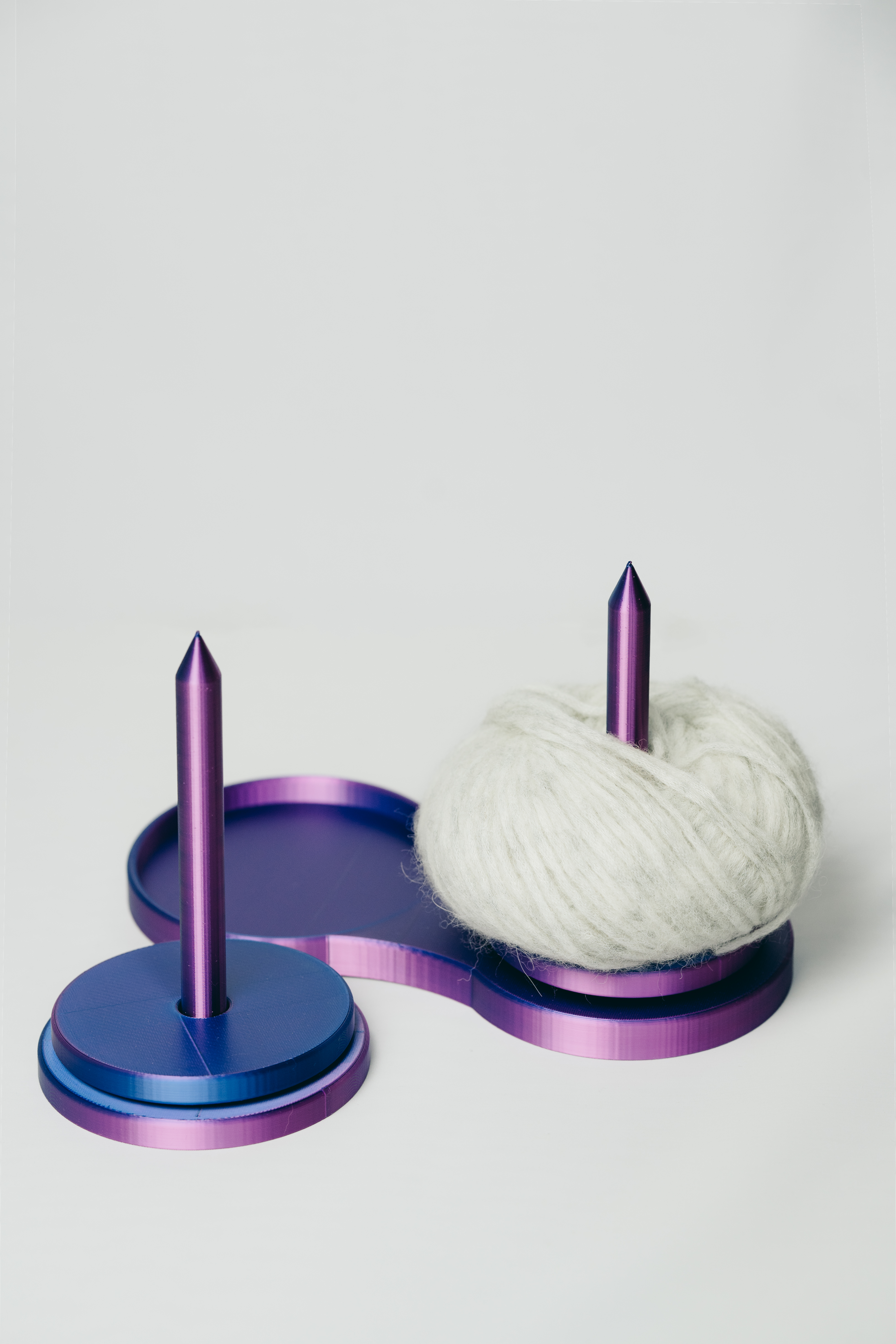 Miniatura 2 do modelo 3D Double Yarn Holder