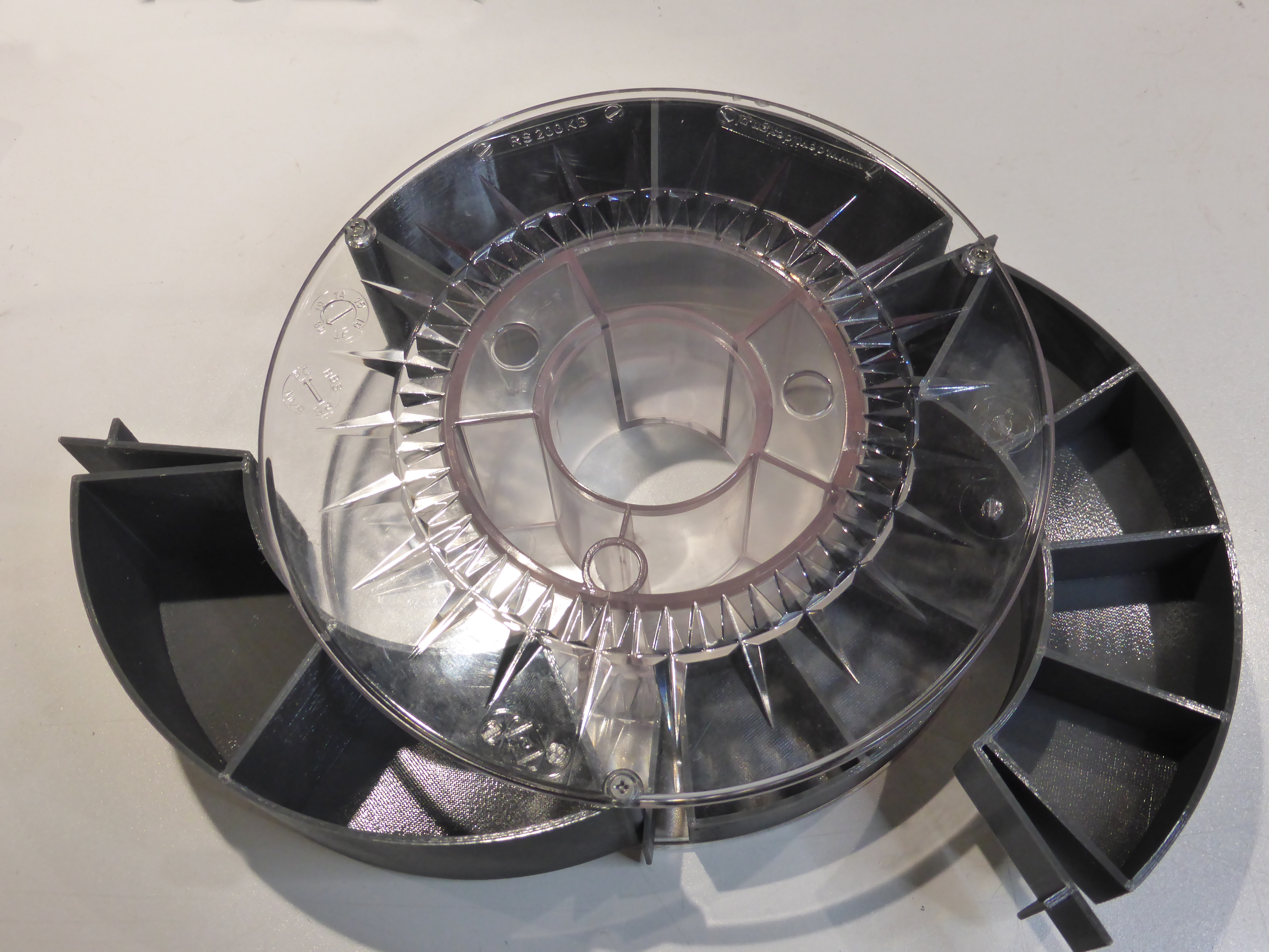 Filament Spool Drum Sorter with *click* Interlock Mechanism