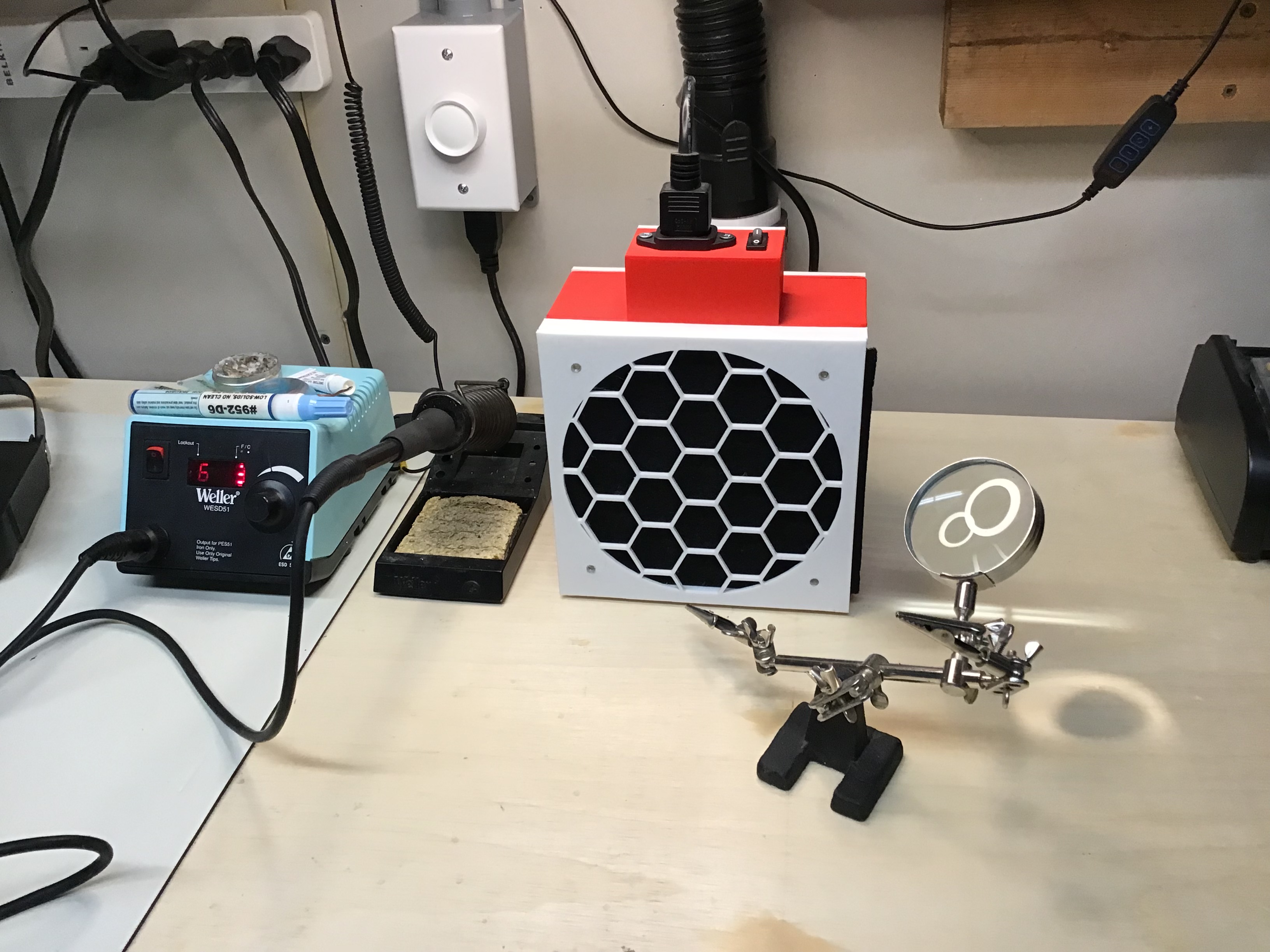 Solder Fume Extractor with Activated Charcoal Filter + External Vent