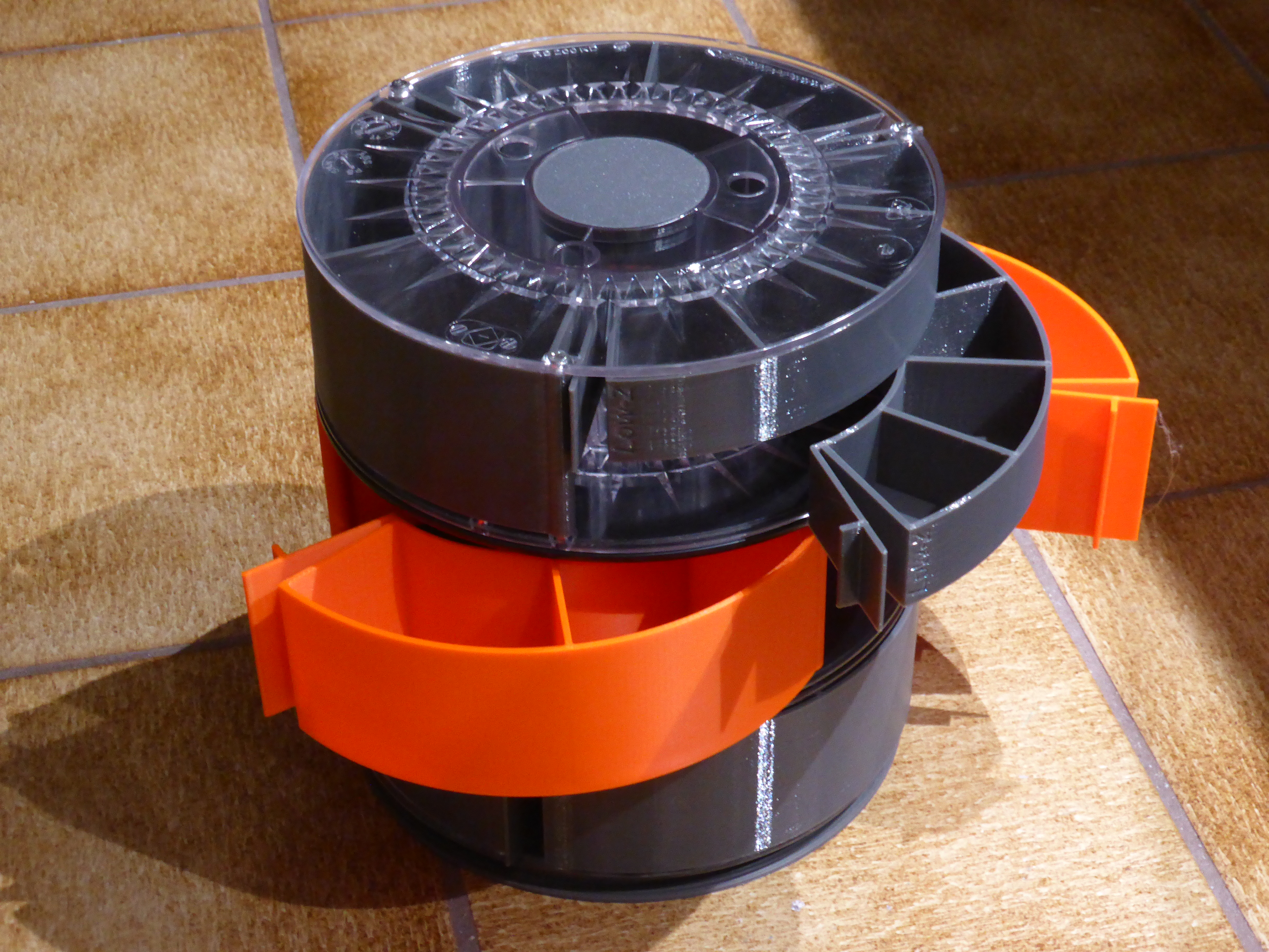Stackable Filament Spool Drum Sorter with *click* Interlock Mechanism