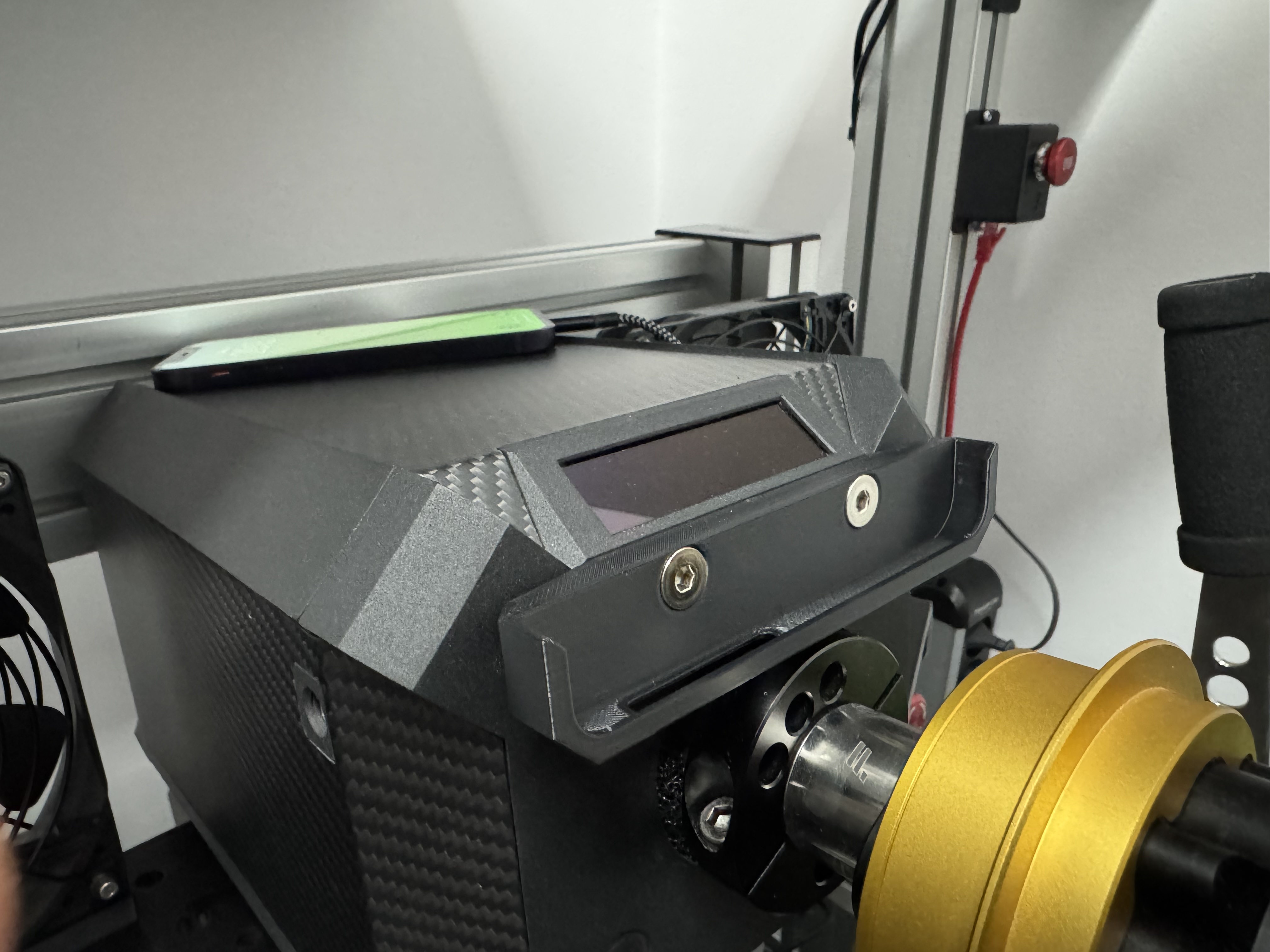 Fanatec wheelbase iPhone 12 Mini holder