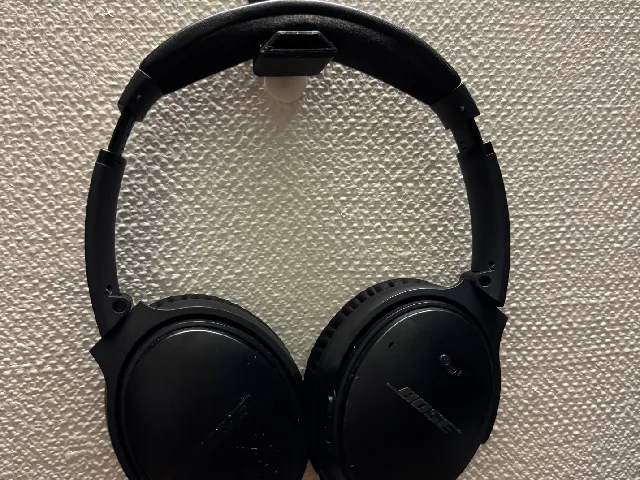 headphone holder
