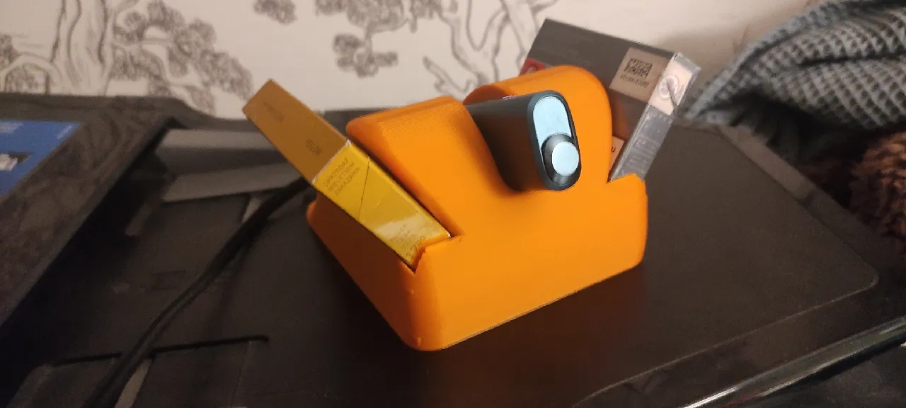 IQOS ILUMA ONE stand by Lukaszemko | Download free STL model