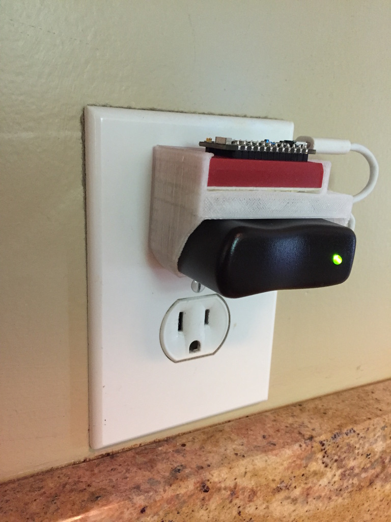 Tiny Breadboard Mount for USB Power Supply — miniatura 2
