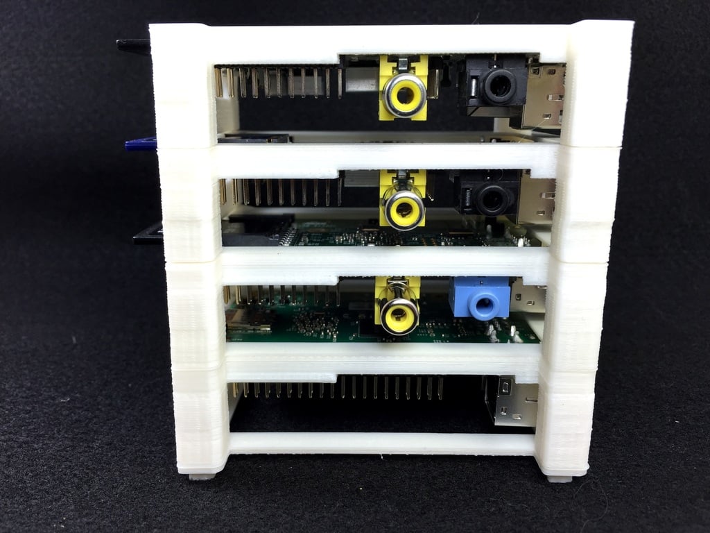 Miniatura 4 do modelo 3D Raspberry Pi Stacking Tower
