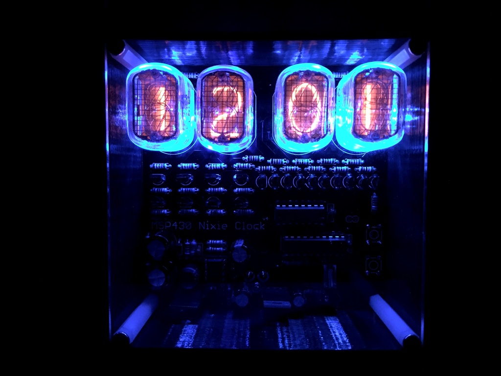 Miniatura 5 do modelo 3D Nixie Tube Clock Frame
