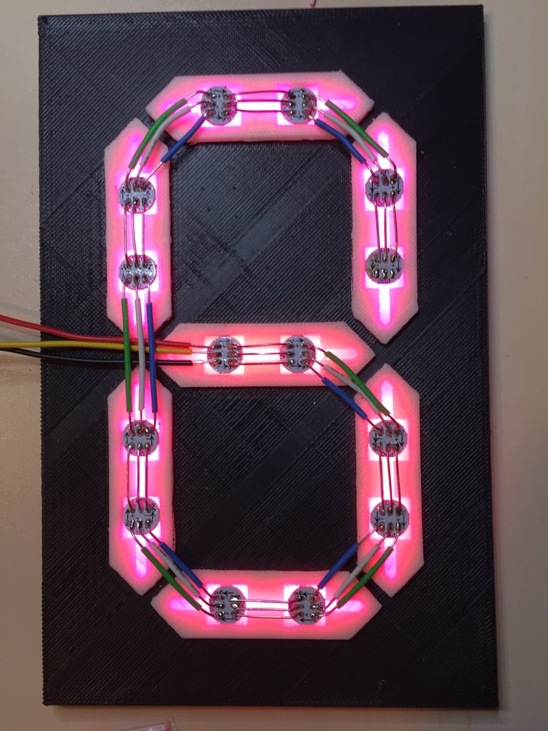 Miniatura 2 do modelo 3D 7-Segment NeoPixel Clock