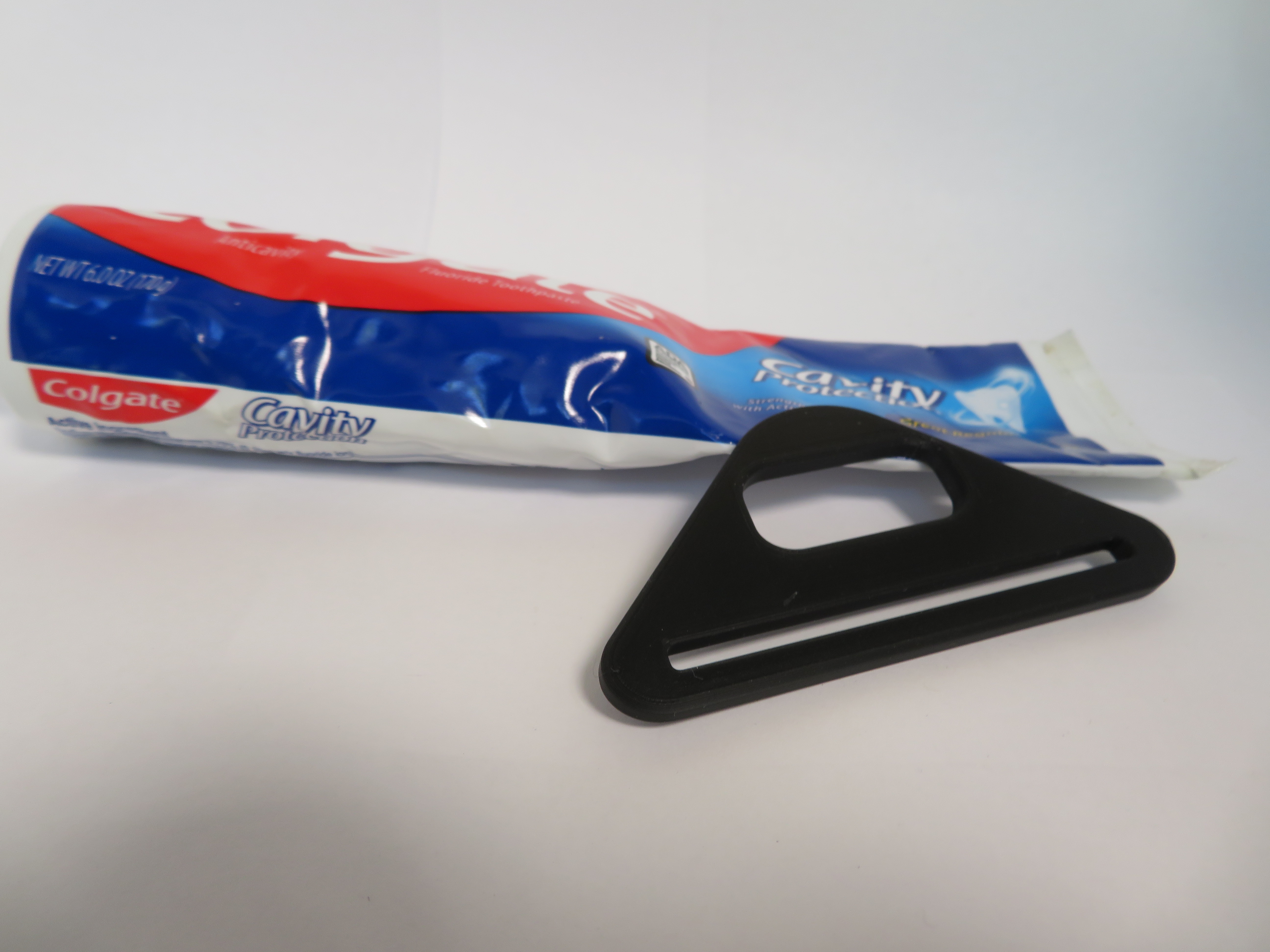 Miniatura 6 do modelo 3D Tooth-Paste Squeezer (Travel Version)