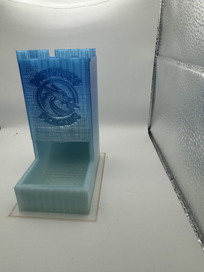 Miniatura 5 do modelo 3D Simple Castle Dice Tower