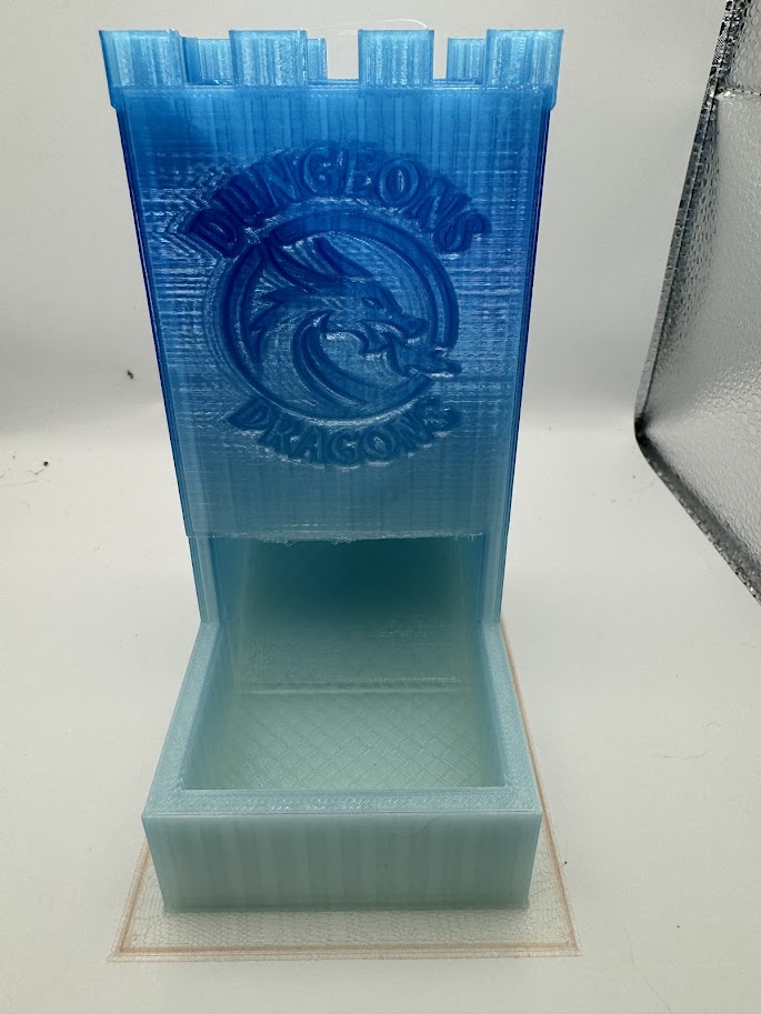 Miniatura 4 do modelo 3D Simple Castle Dice Tower