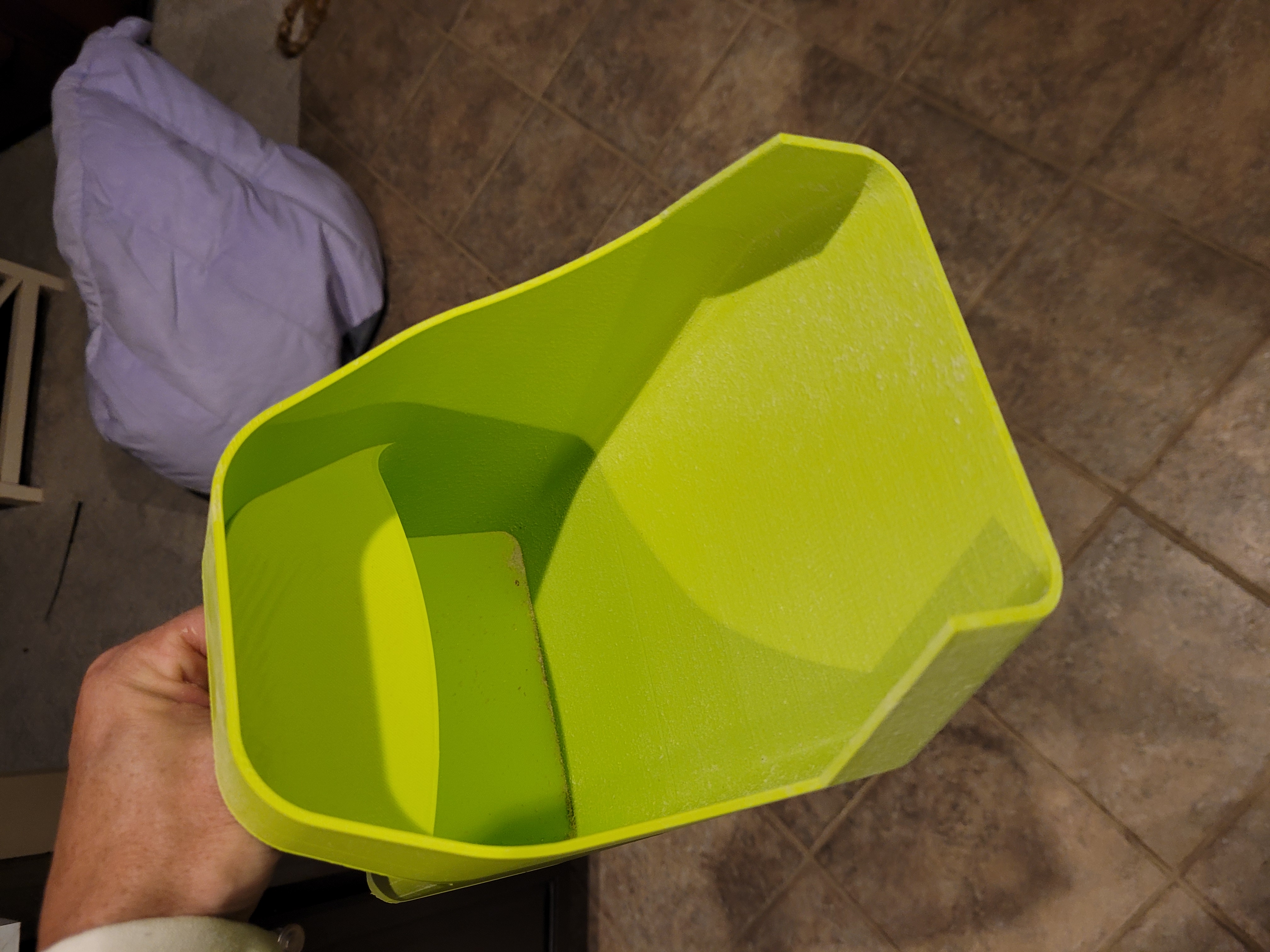 Chicken feed scoop