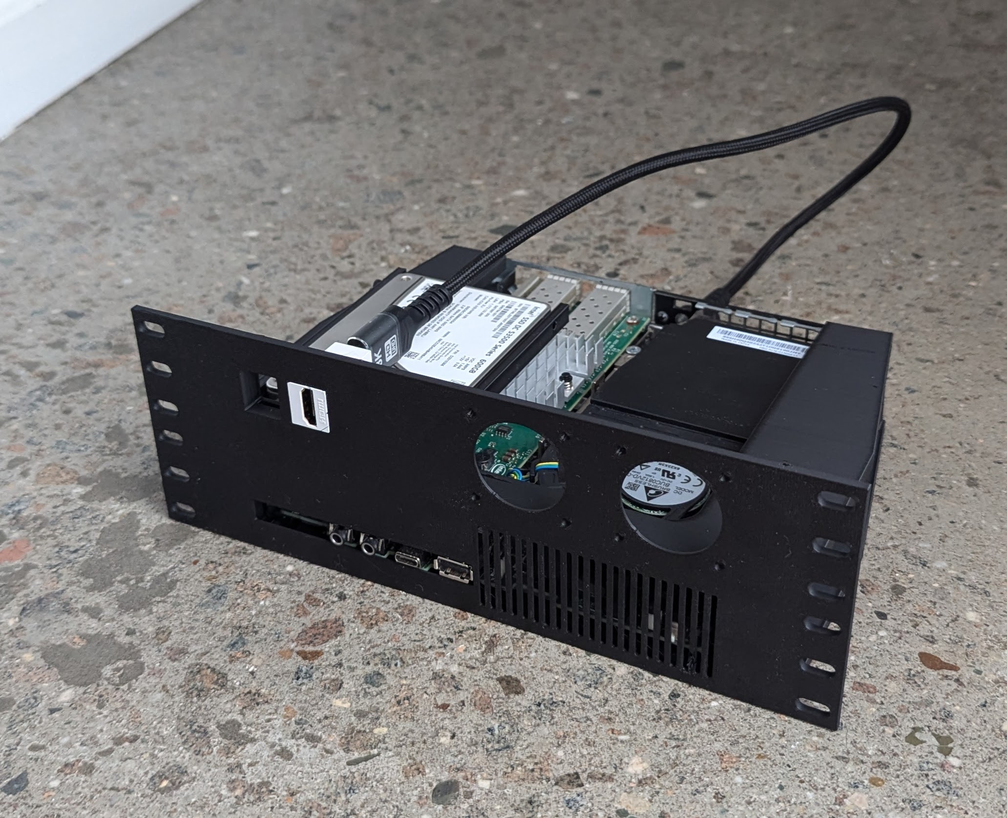 Lenovo Tiny "topless" 1/2U 10" rack mount