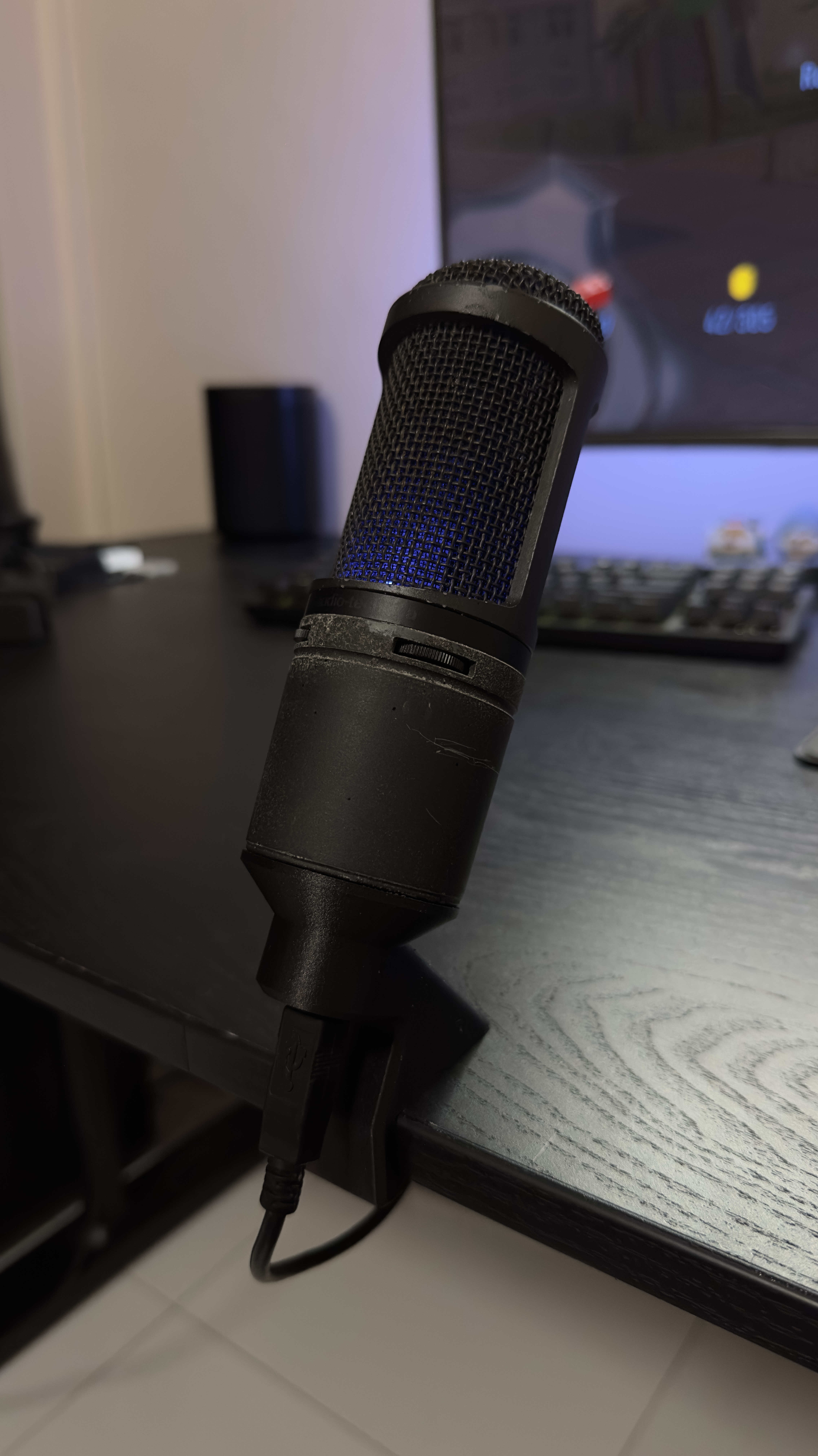 Audio Technica  AT2020 Mic Stand