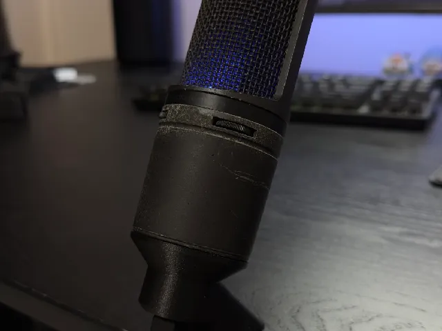 Audio Technica  AT2020 Mic Stand