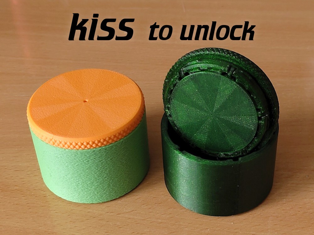 kiss box - kiss to open by DrJones | Download free STL model ...