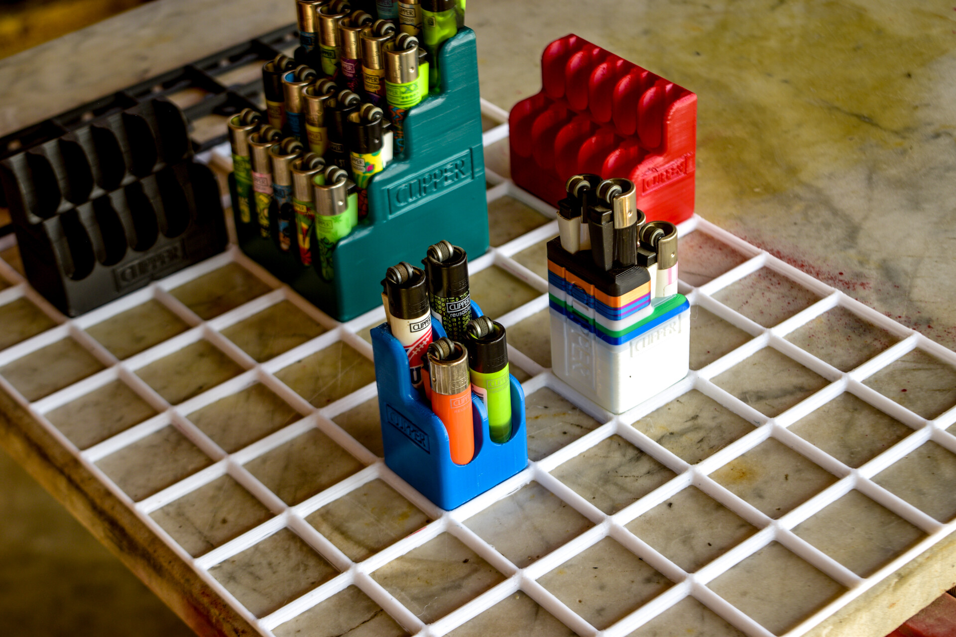 Gridfinity 1x1 Slim Clipper Lighter Stand (4 lighters-CP 21)