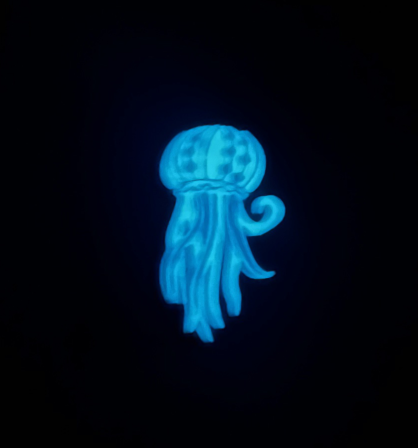 Jellyfish and waves — miniatura 2
