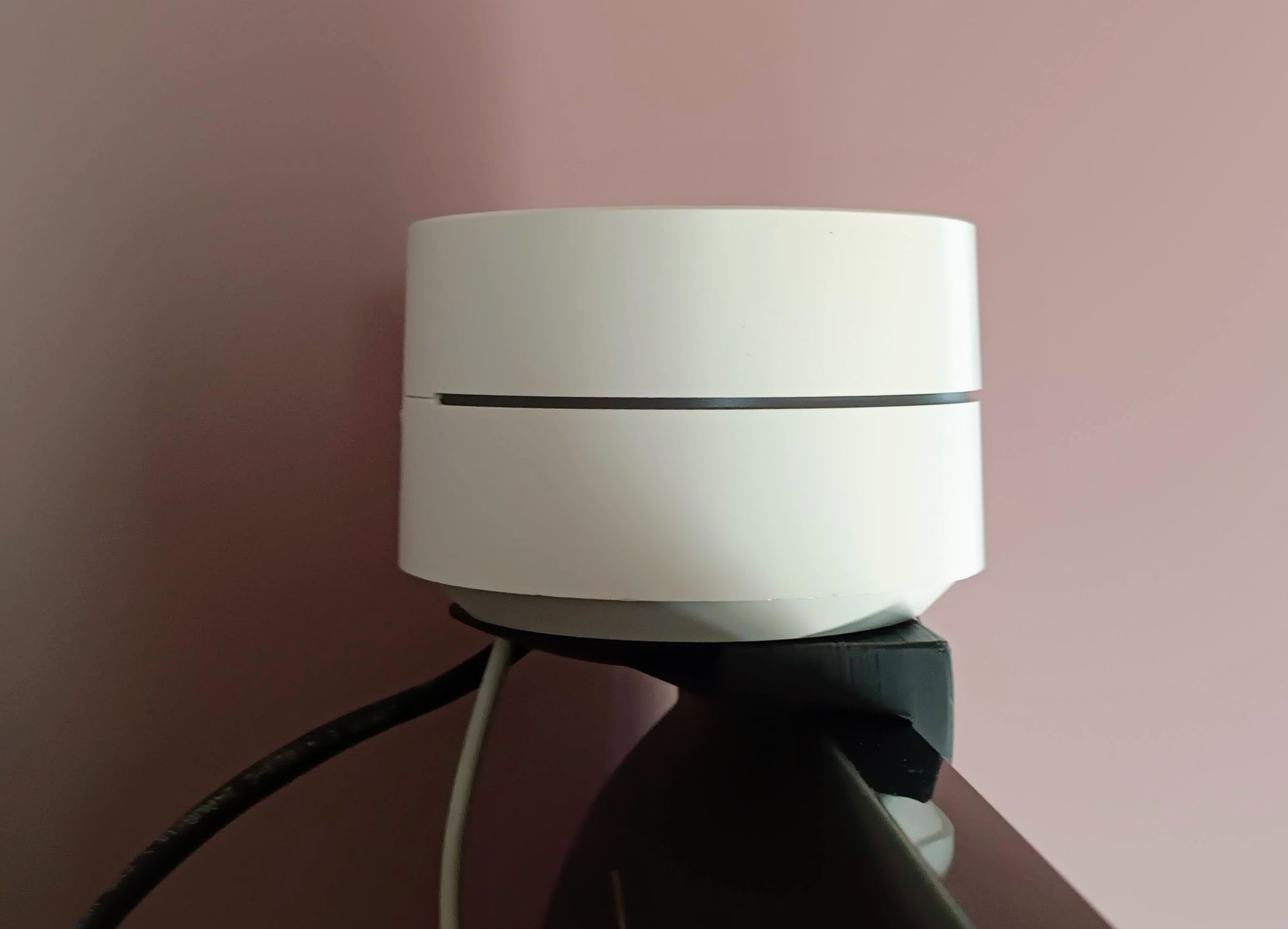 Google WiFi Mount for TV Frame — miniatura 2