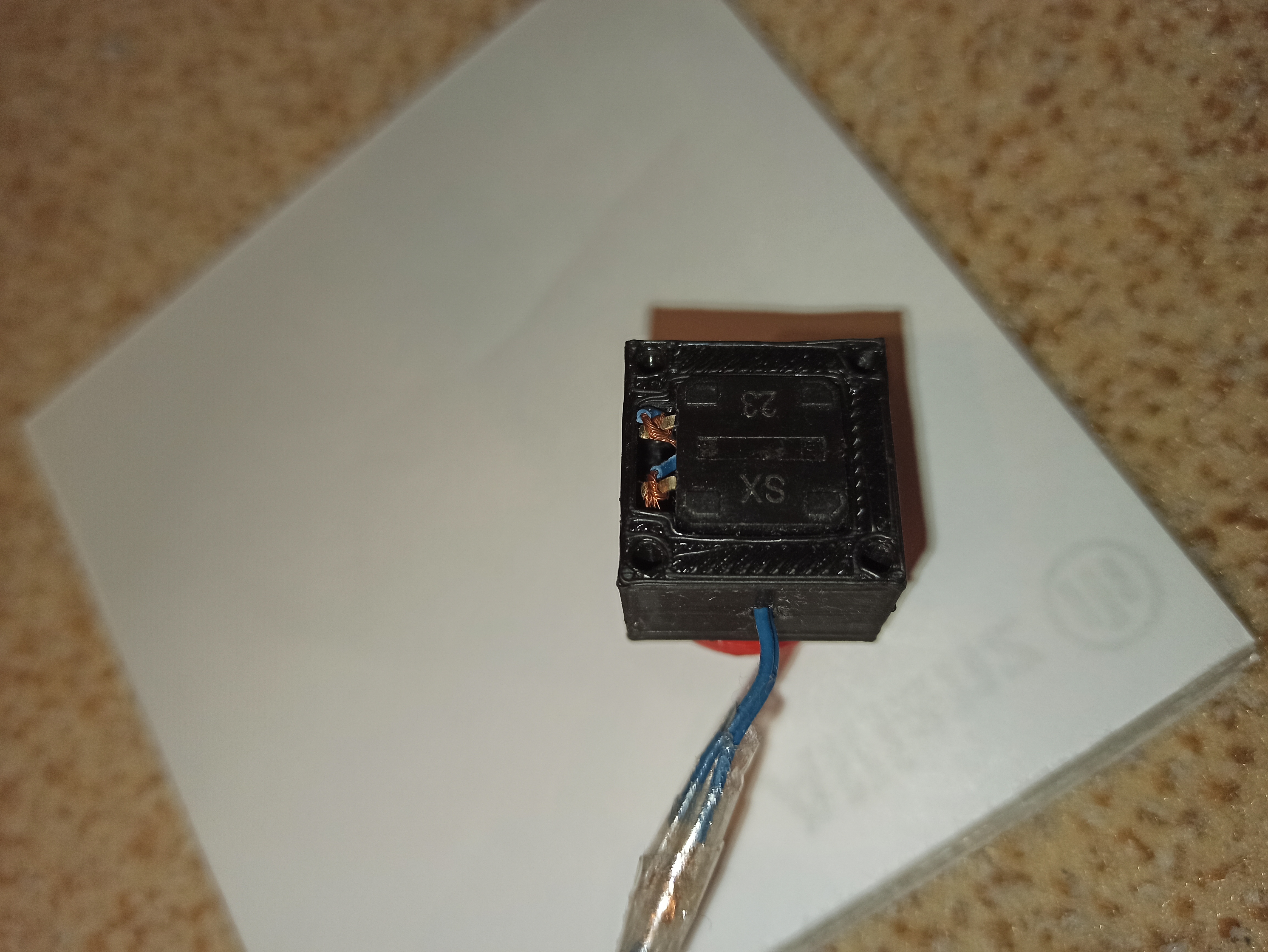 Small Buzzer — miniatura 2