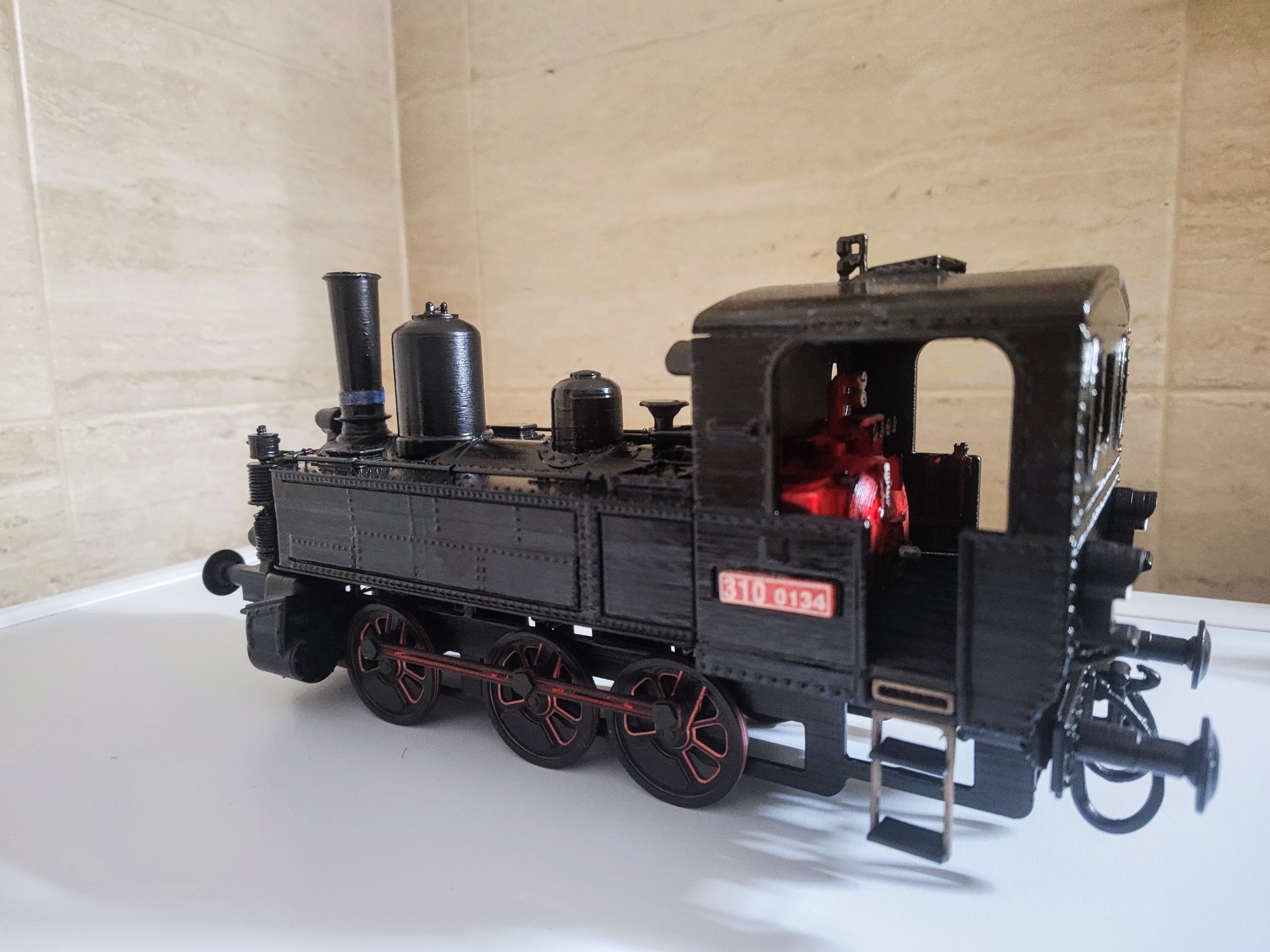 Steam Locomotive 310.0134 KAFEMLEJNEK [1:25] — thumbnail 7