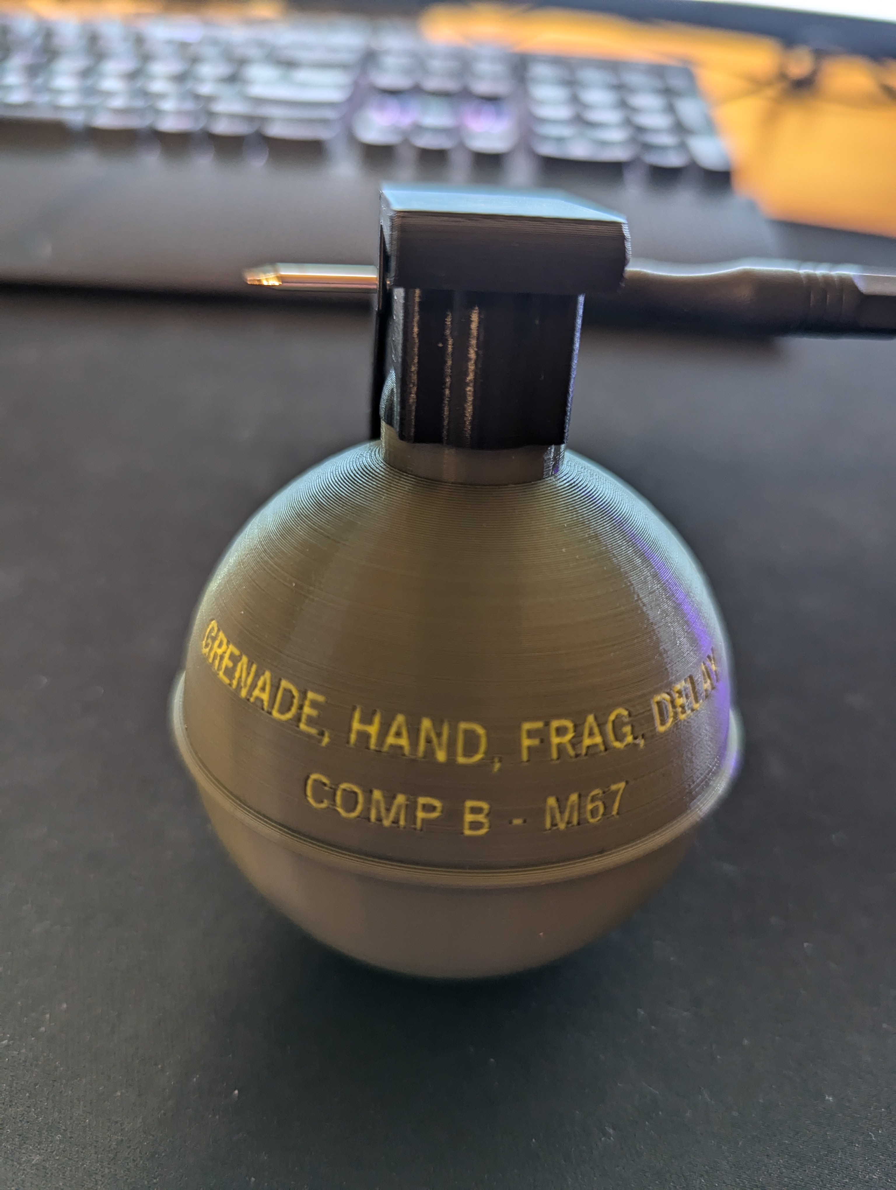 Grenade with Text — miniatura 2