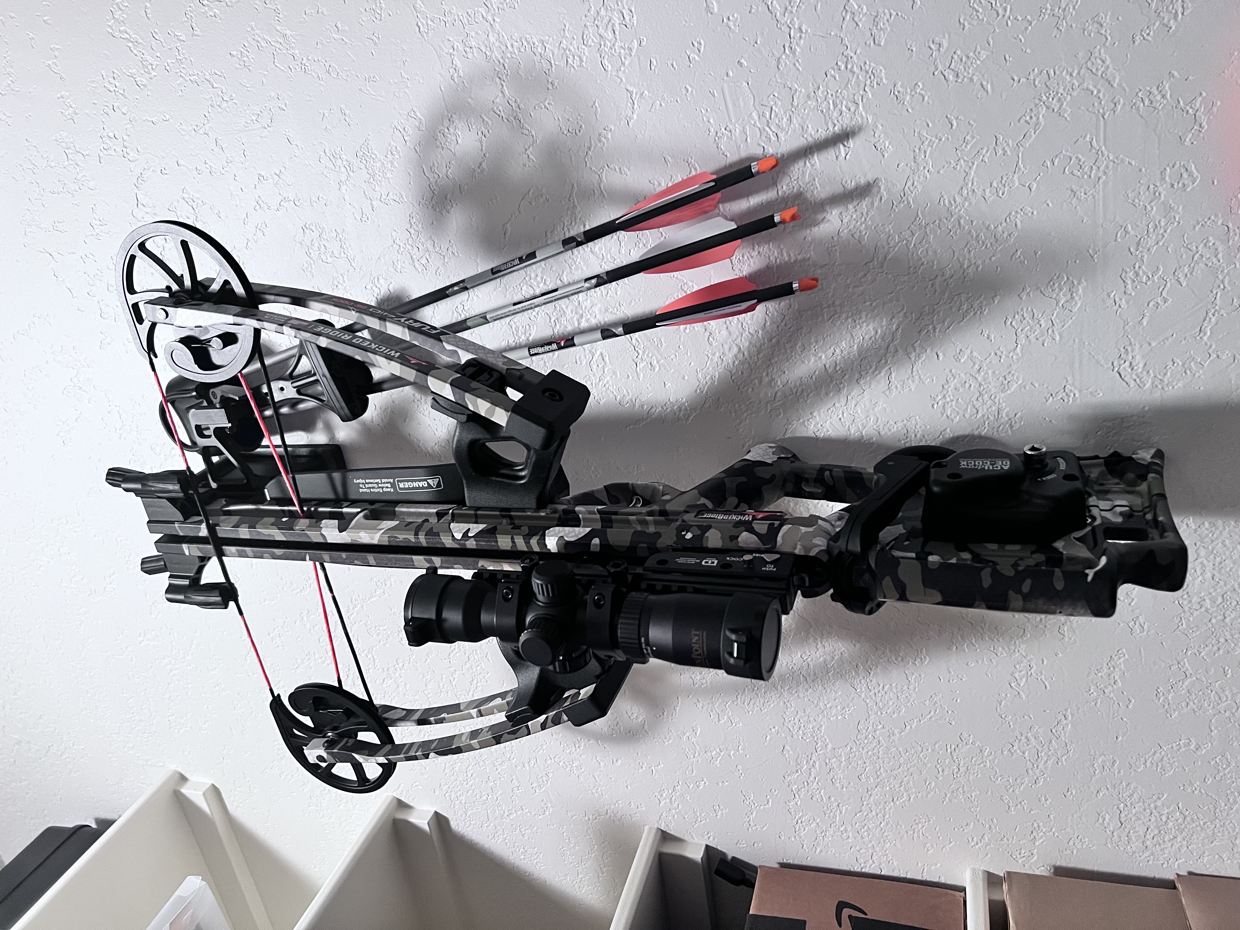 Cross Bow Hanger