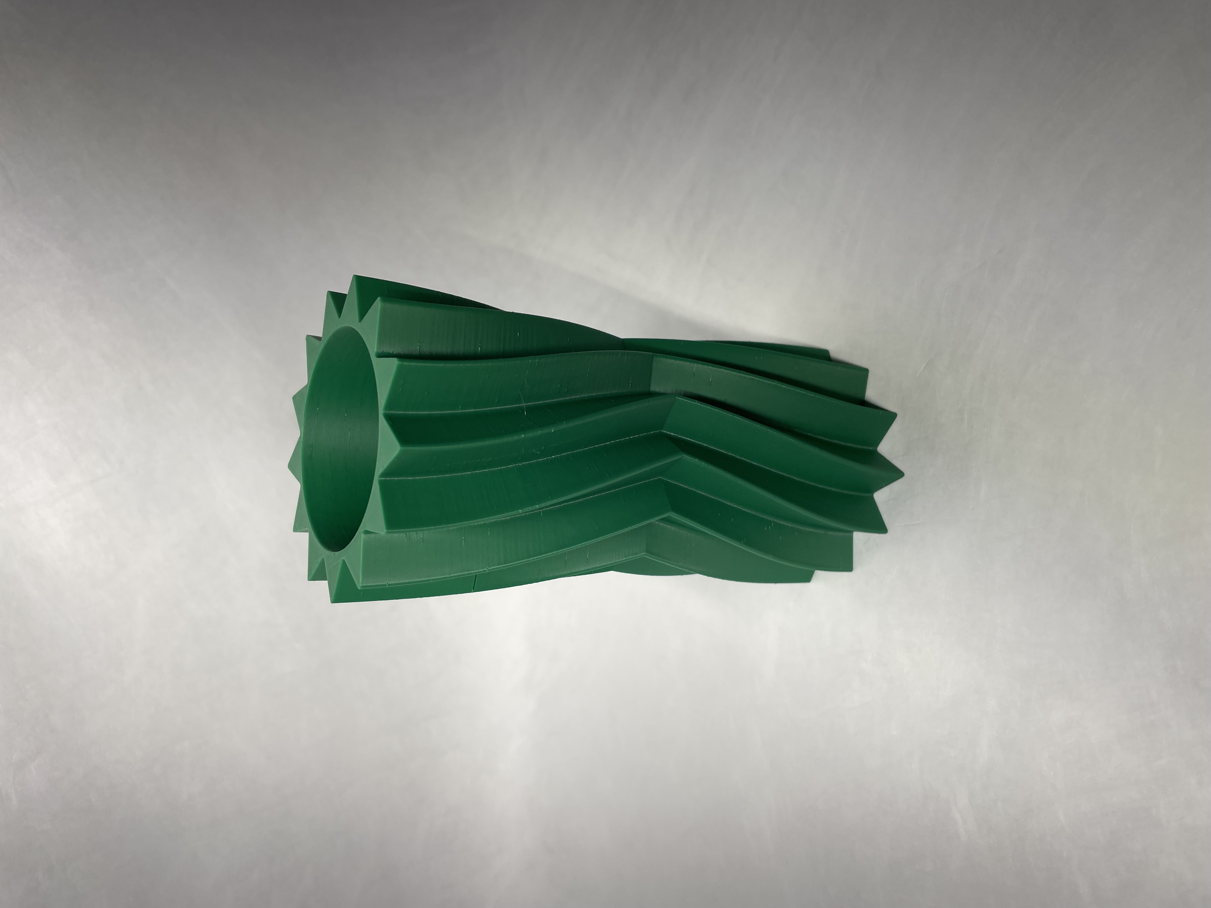 Simple Twisted Modern Style Vase