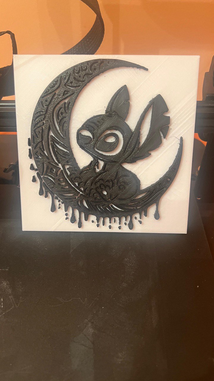 cuadro de stitch luna version mandala