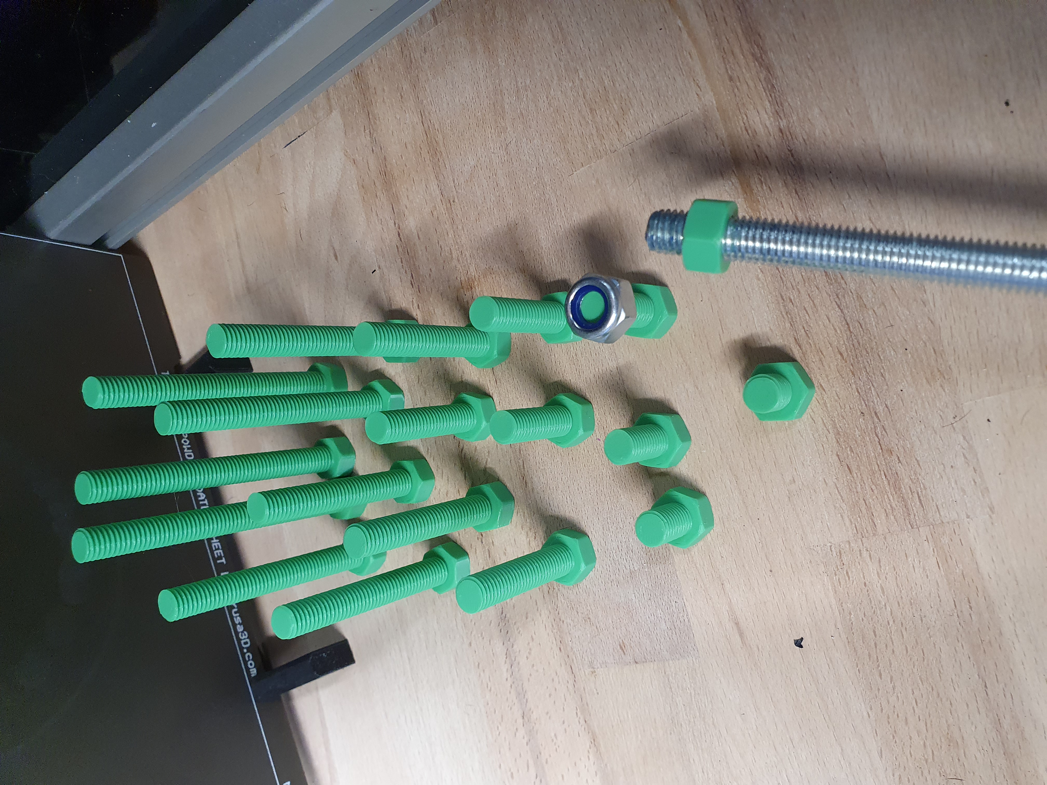 M10x1.5 ISO Metric profile / 10mm nut and  bolts