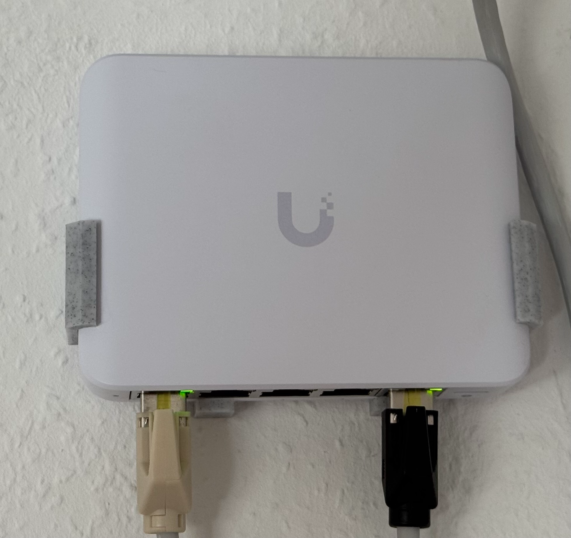 Remix Unifi Flex Mini 2.5G 5Port USW-Flex-Mini-2.5G-5 3D model thumbnail