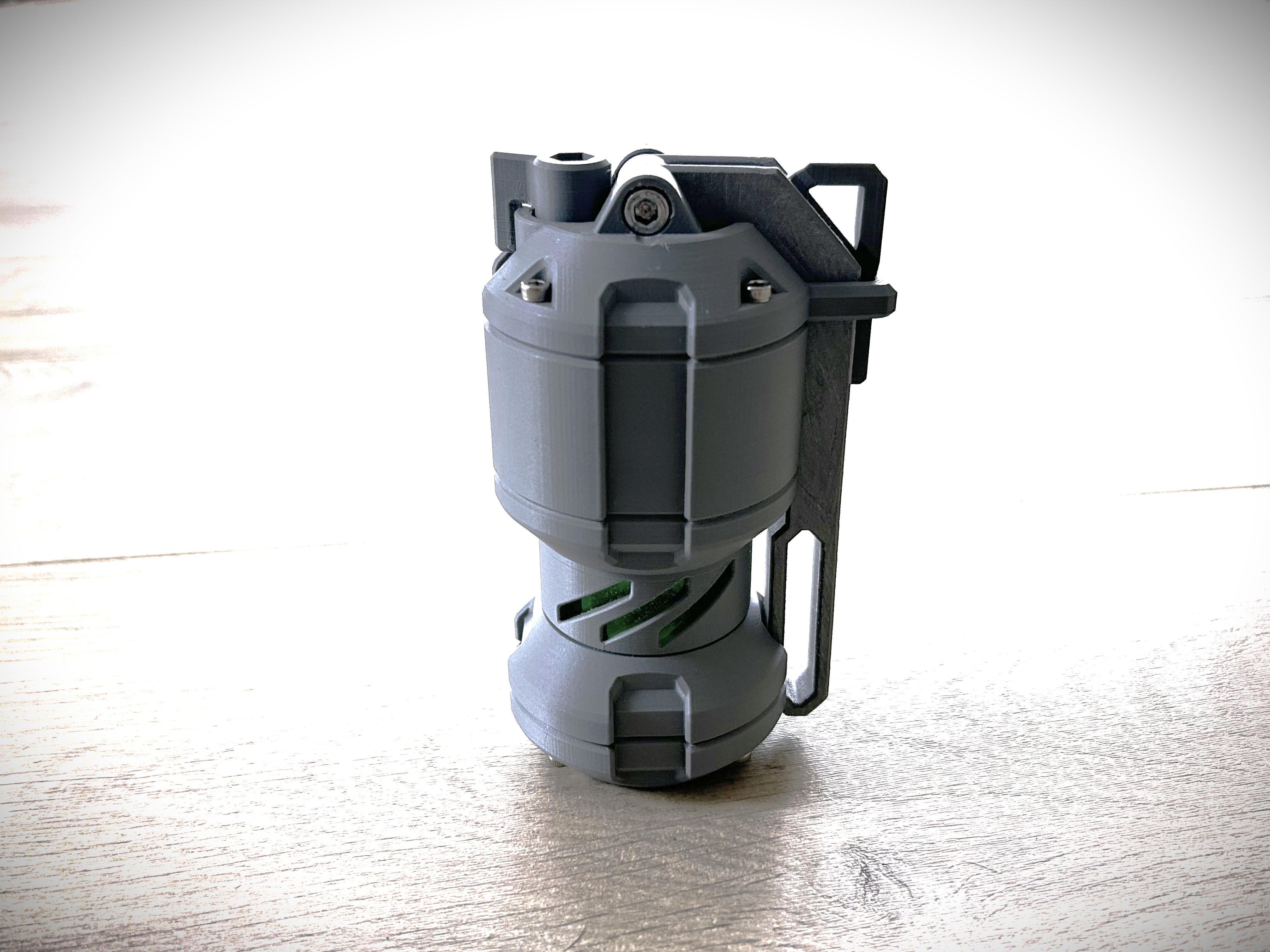 SciFi Grenade - Light Up Functional Prop - Mig86 — miniatura 4