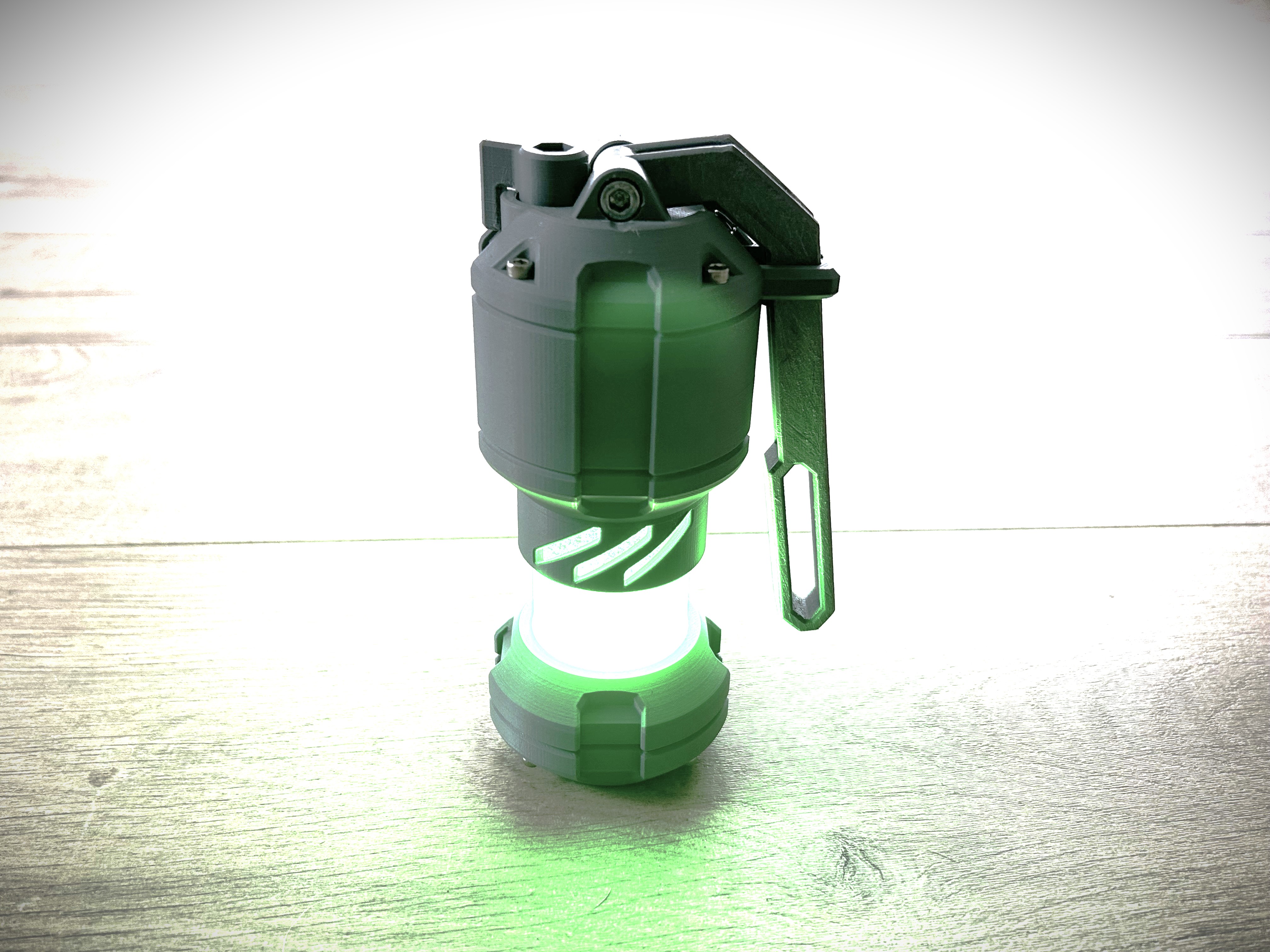 SciFi Grenade - Light Up Functional Prop - Mig86 — miniatura 6