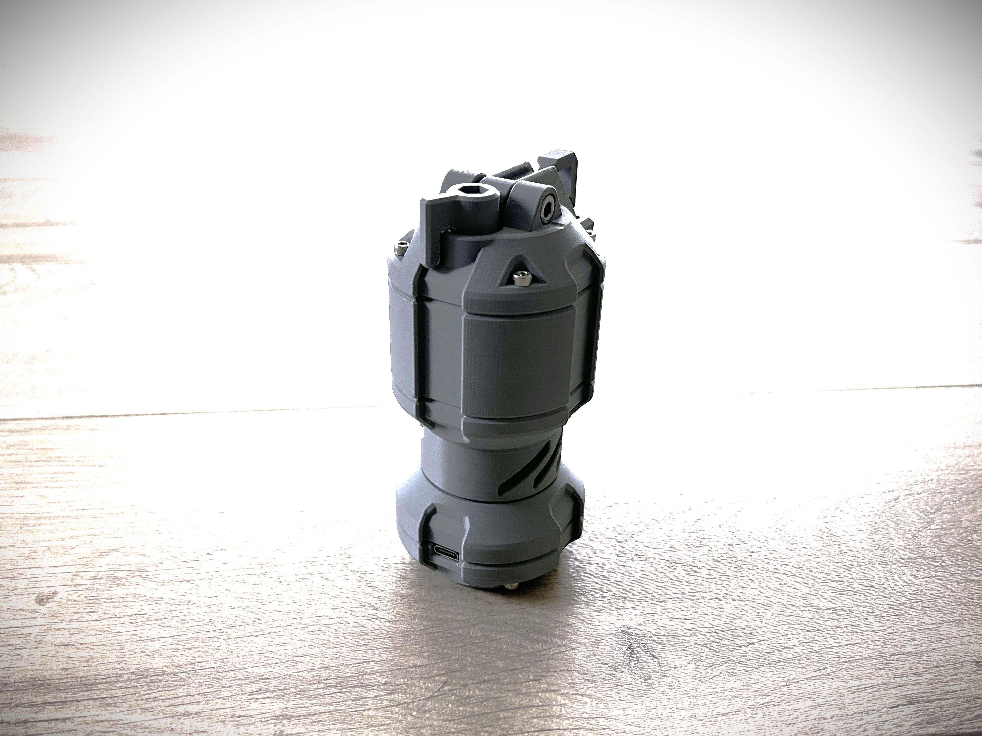SciFi Grenade - Light Up Functional Prop - Mig86 — miniatura 5