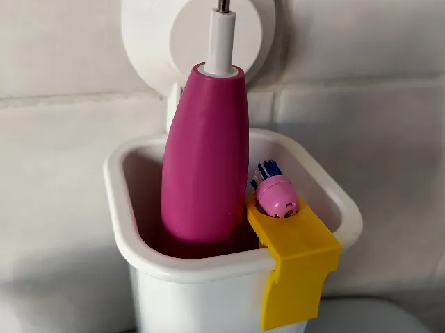IKEA Tisken toothbrush head holder