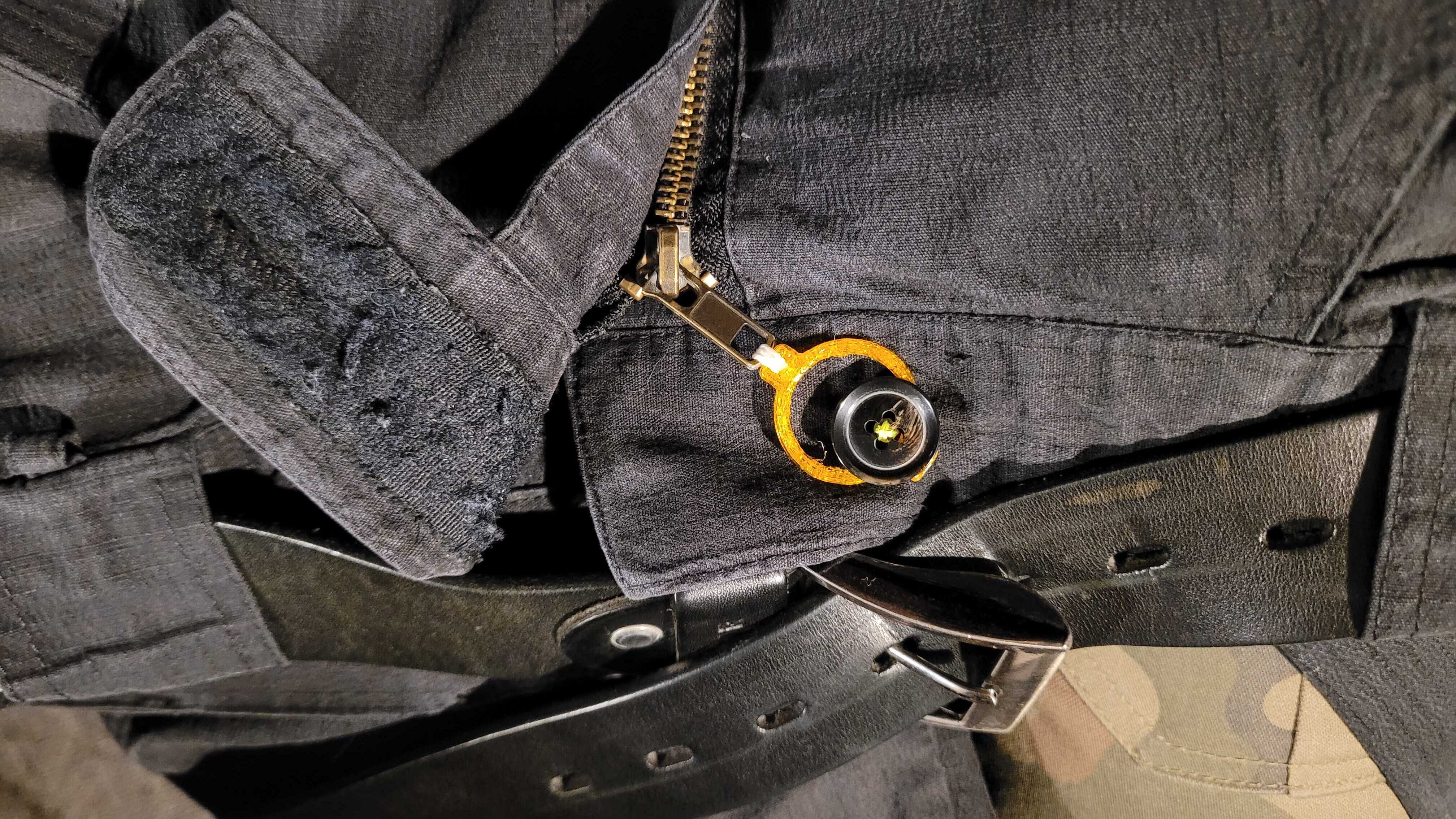 Trousers zipper fix