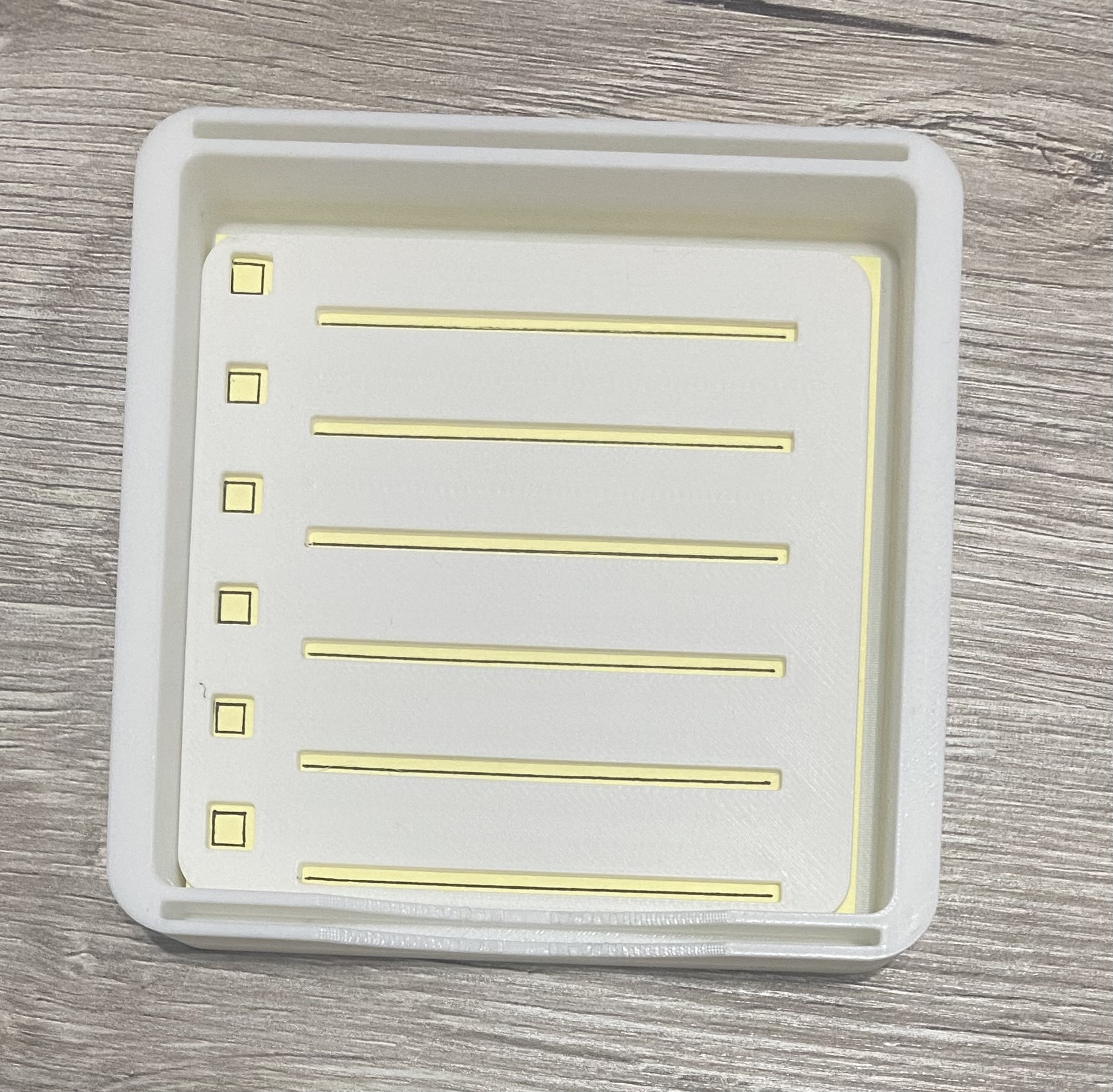 Miniatura 5 do modelo 3D Post-it note holder